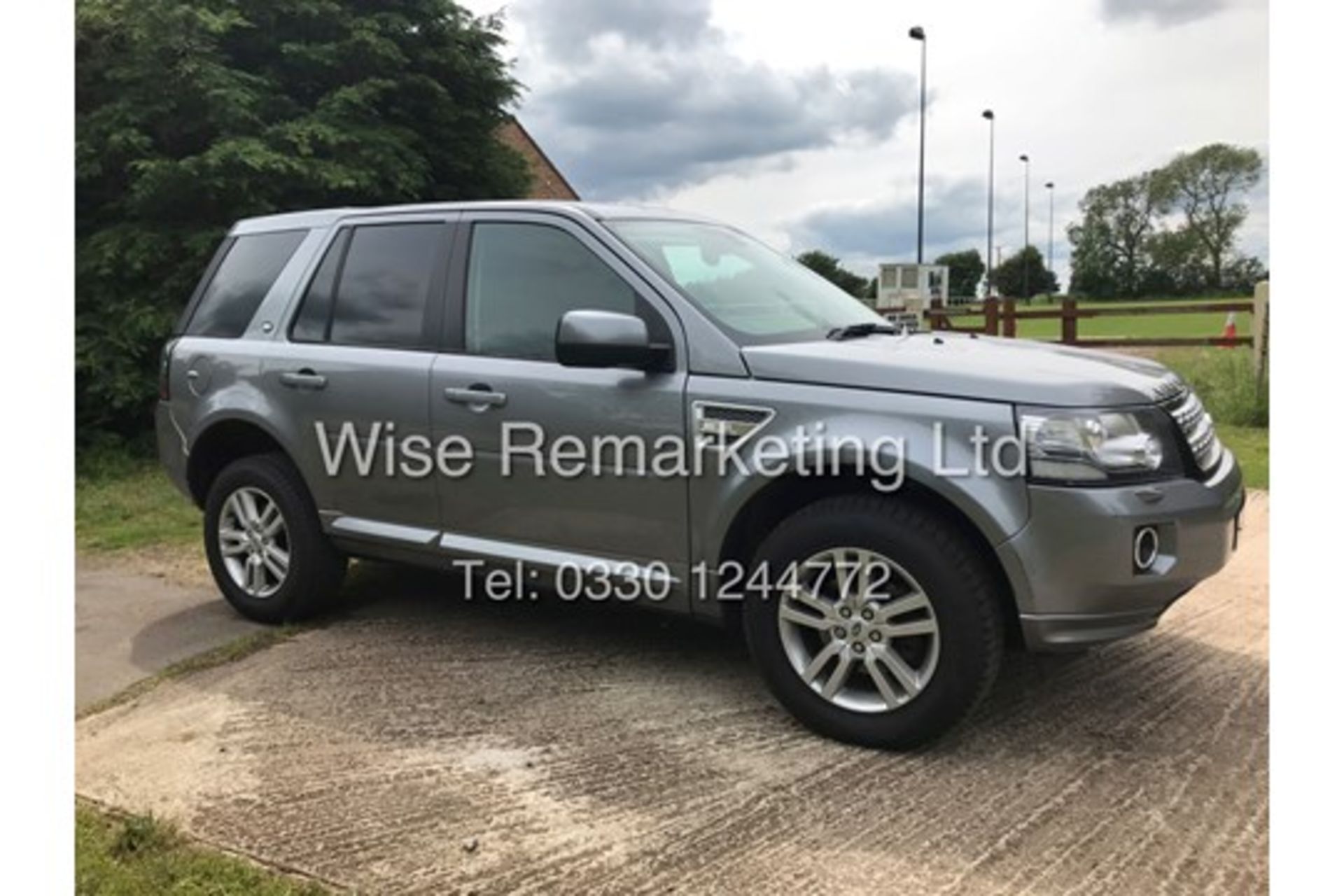 LAND ROVER FREELANDER2 TD4 "XS AUTO" 1 OWNER (13 REG) SAT NAV / LEATHER - Image 5 of 21