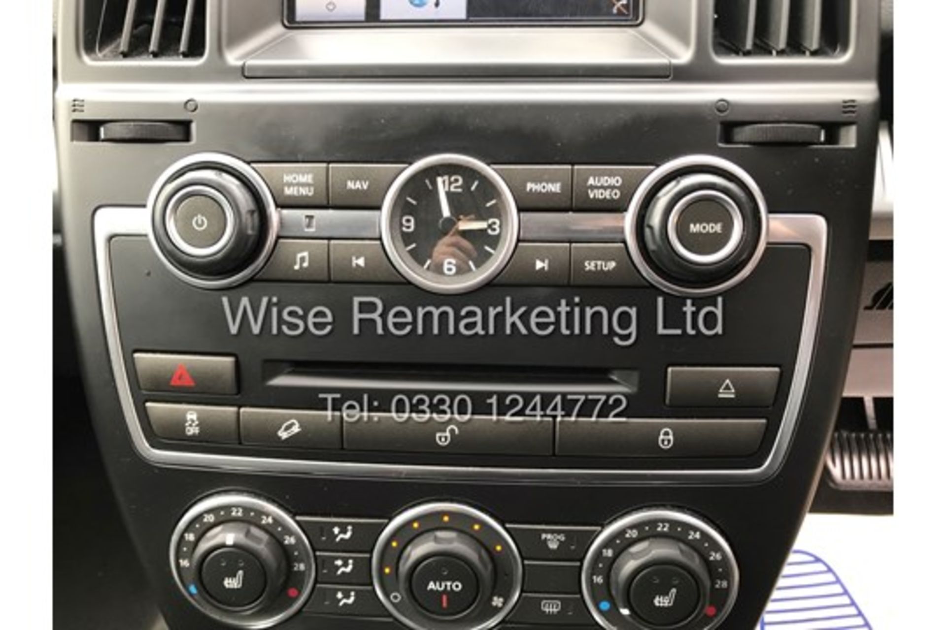 LAND ROVER FREELANDER2 TD4 "XS AUTO" 1 OWNER (13 REG) SAT NAV / LEATHER - Image 13 of 21