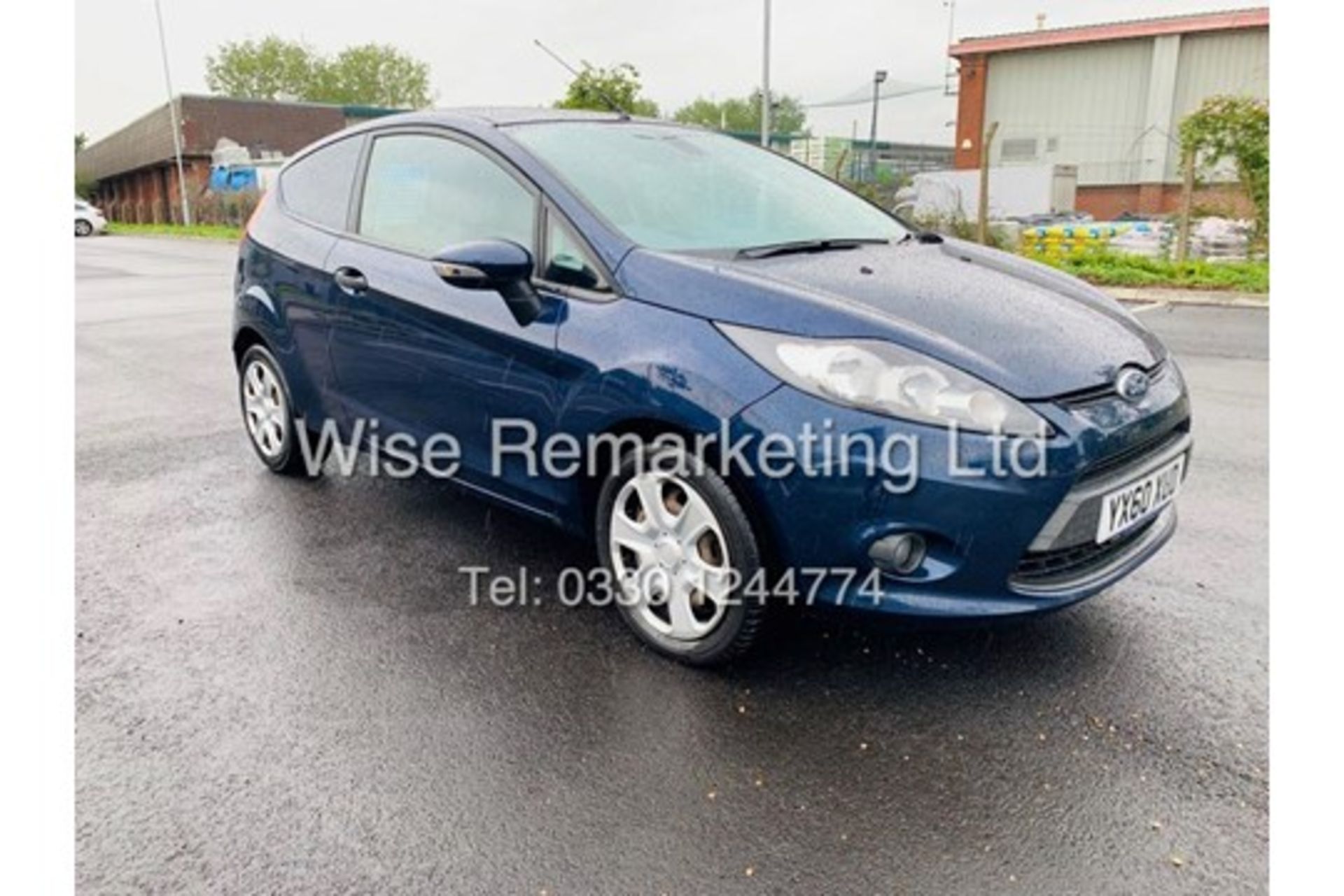 (RESERVE MET) FORD FIESTA (TREND) VAN / 60 REG / ELEC WINDOWS AND MIRRORS - LOW MILES 67,000