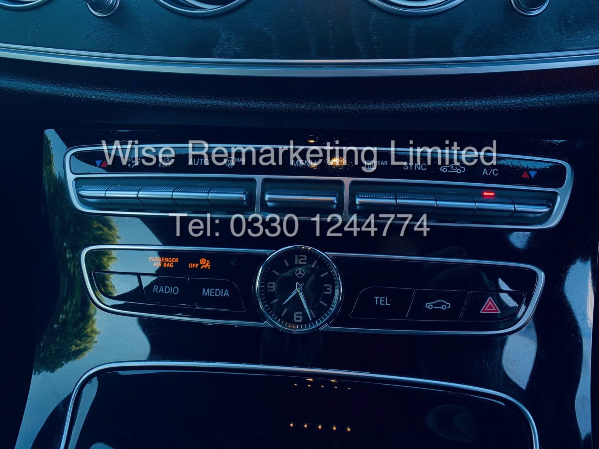 MERCEDES E CLASS ESTATE E220D AMG LINE 2017 / 9G -TRONIC / *LOW MILES* / 1 OWNER - Image 30 of 42