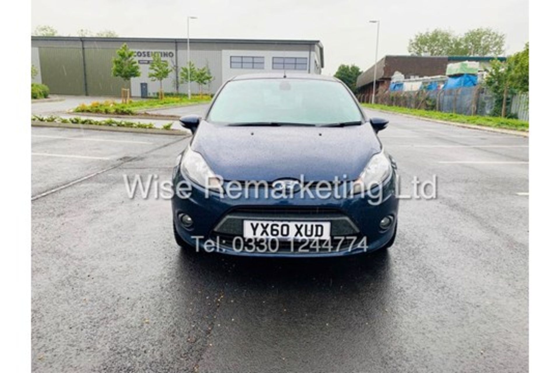 (RESERVE MET) FORD FIESTA (TREND) VAN / 60 REG / ELEC WINDOWS AND MIRRORS - LOW MILES 67,000 - Image 6 of 19