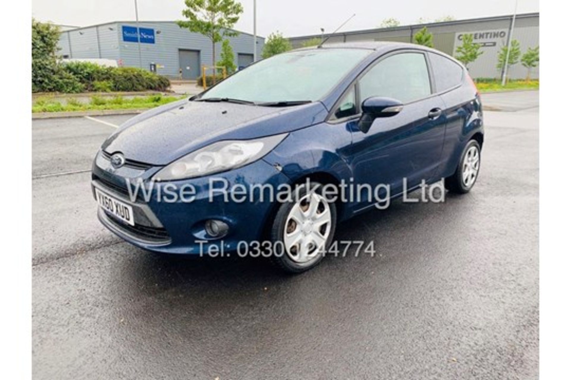 (RESERVE MET) FORD FIESTA (TREND) VAN / 60 REG / ELEC WINDOWS AND MIRRORS - LOW MILES 67,000 - Image 8 of 19