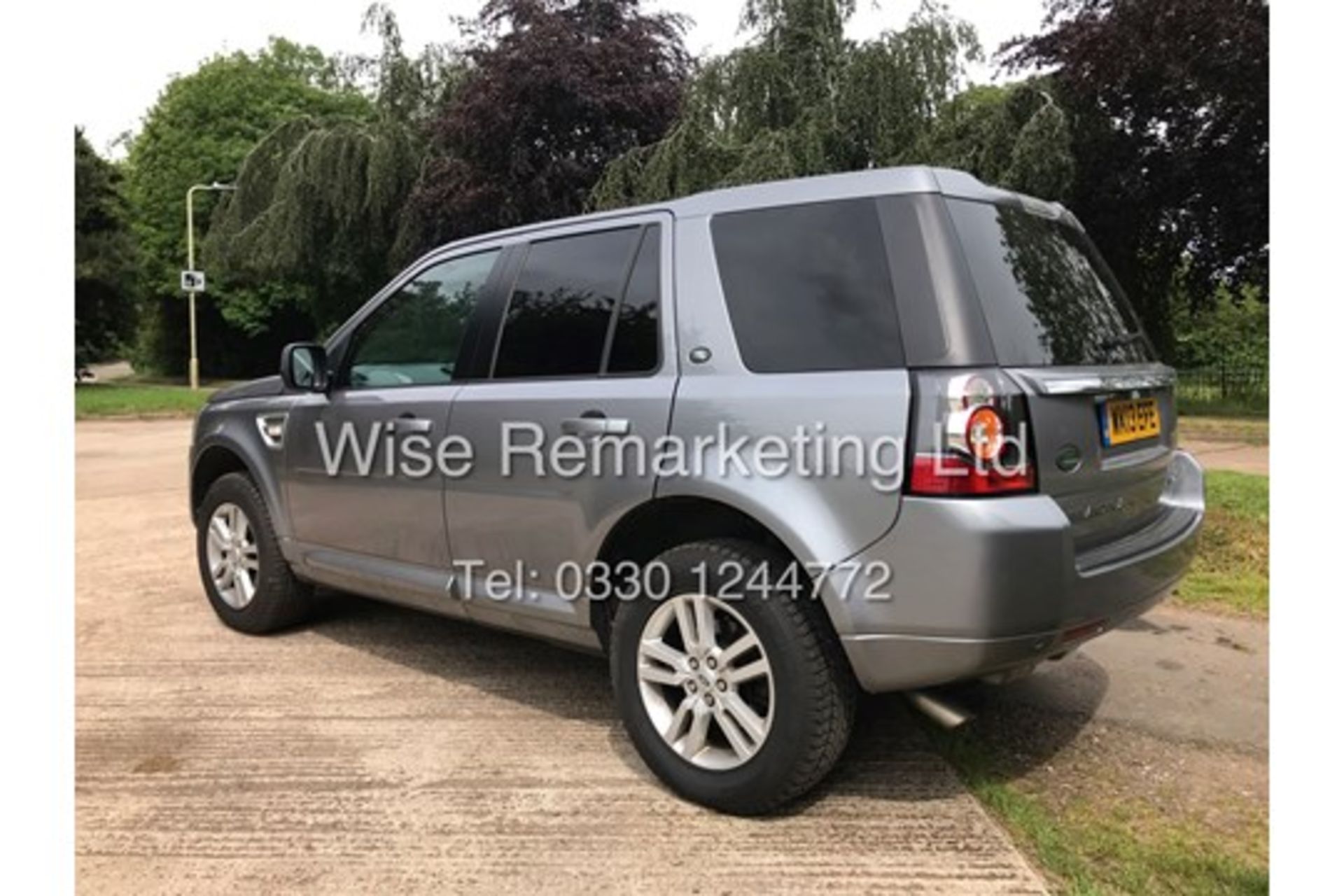 LAND ROVER FREELANDER2 TD4 "XS AUTO" 1 OWNER (13 REG) SAT NAV / LEATHER - Image 4 of 21