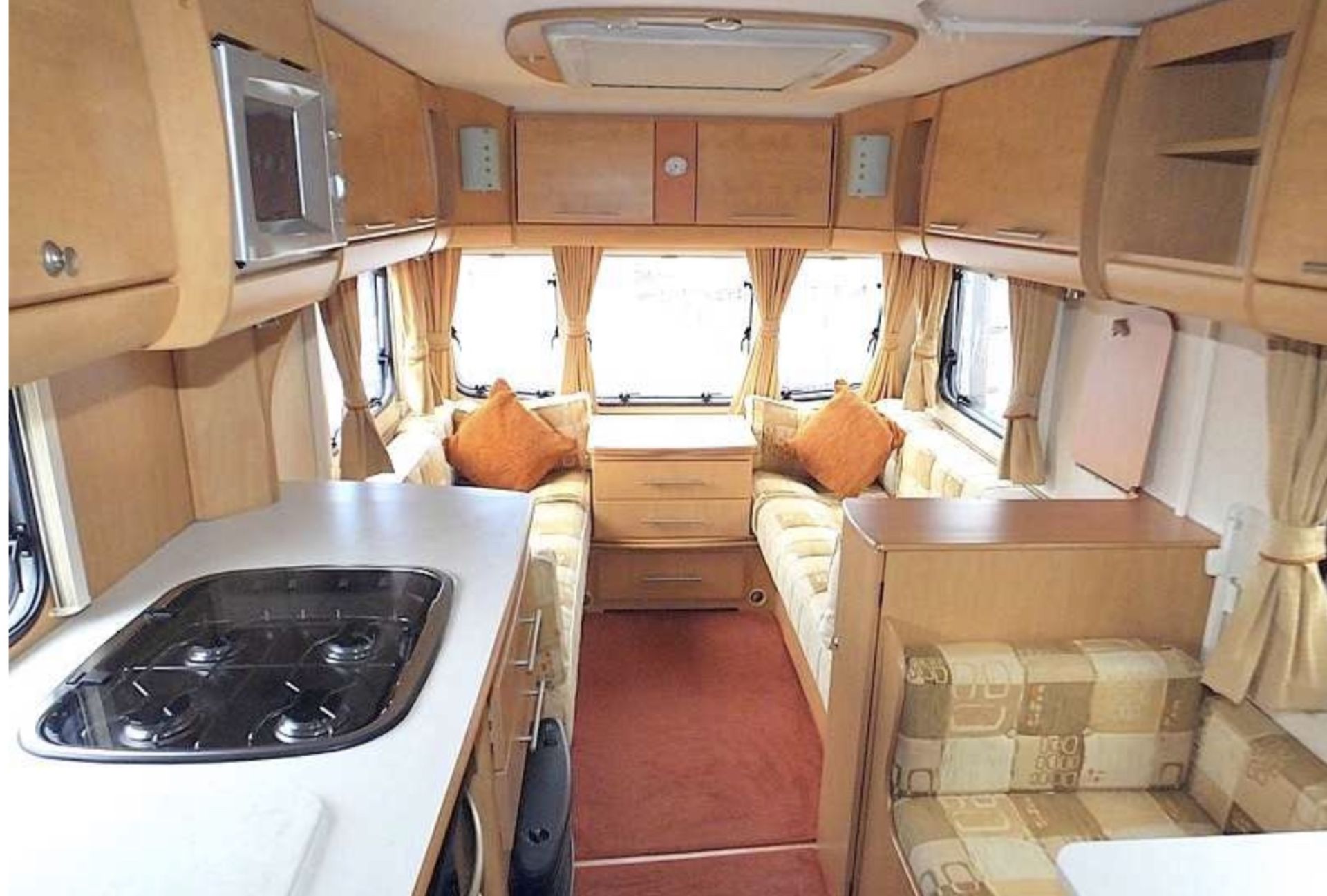 *RESERVE MET* BAILEY PAGEANT CHAMPAGNE SERIES 6 MODEL**2007**4 BERTH**TOURING CARAVAN*** - Image 7 of 20