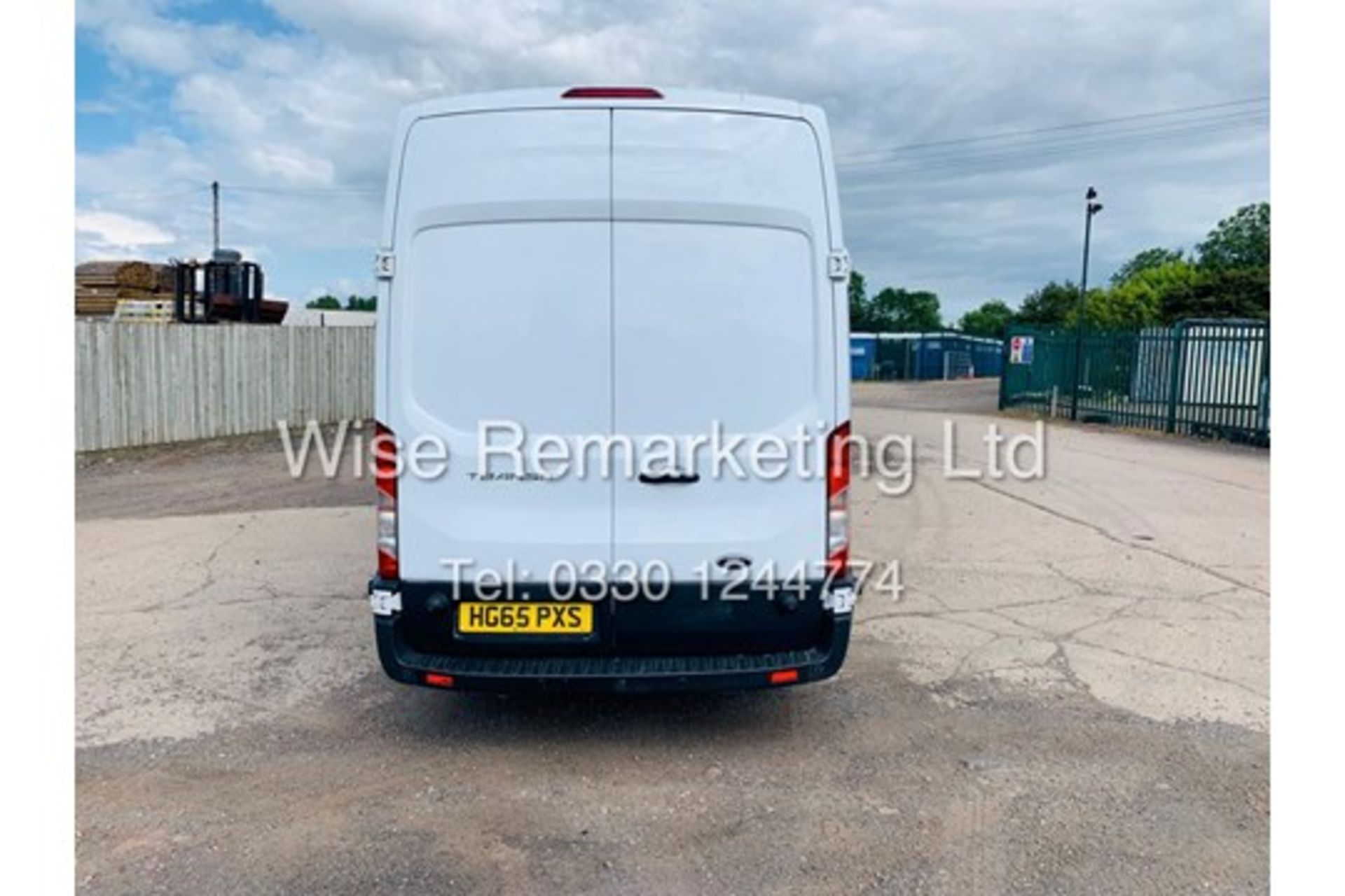 ** RESERVE MET** FORD TRANSIT 2.2TDCI 125PSI XLWB (JUMBO) HI ROOF / 65 REG / ONLY 29,000 MILES - Image 5 of 23