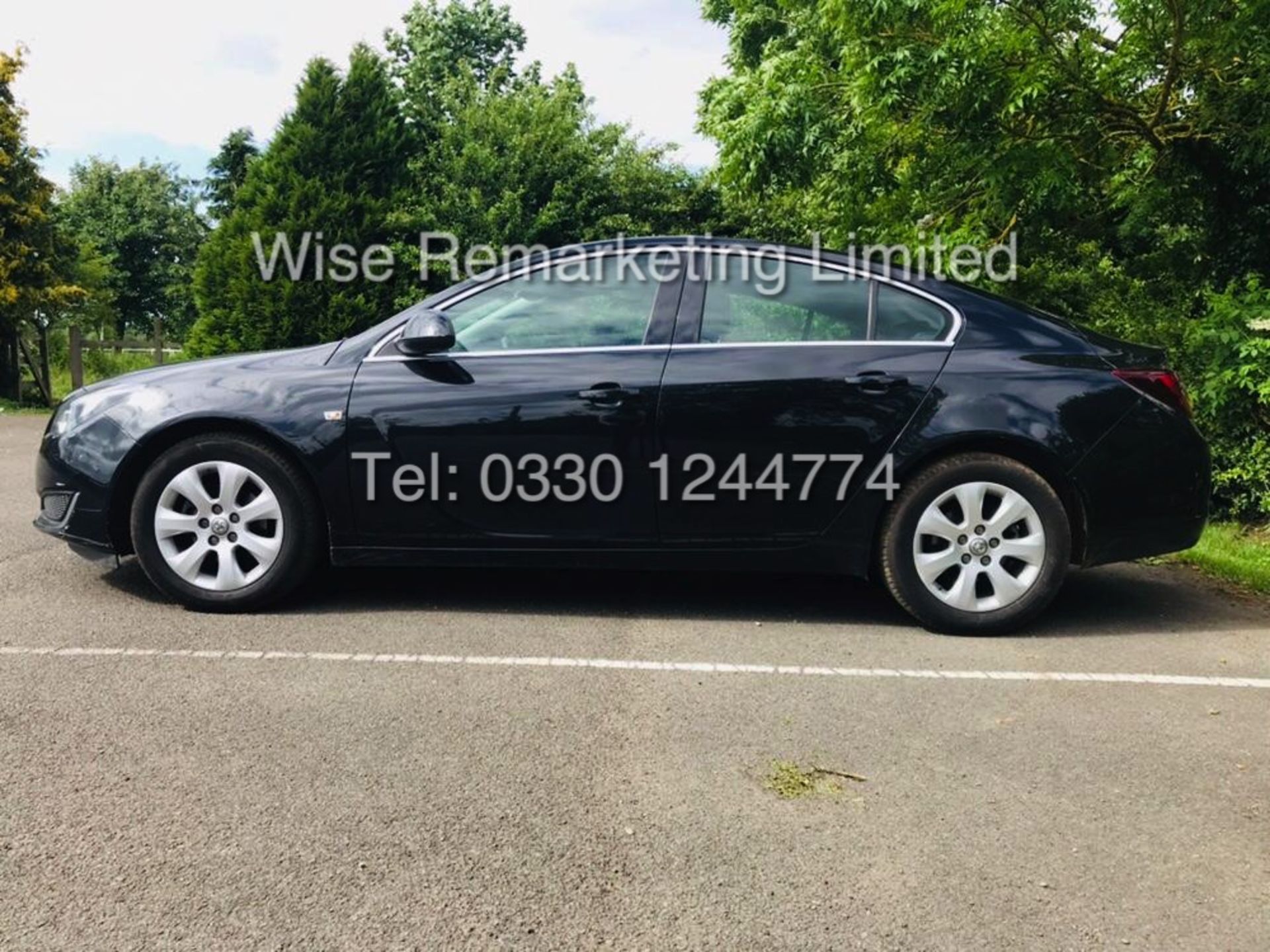 VAUXHALL INSIGNIA 1.6 CDTI ECOFLEX TECH LINE 2016 *1 OWNER FROM NEW* FSH - LOW MILES - Image 2 of 21