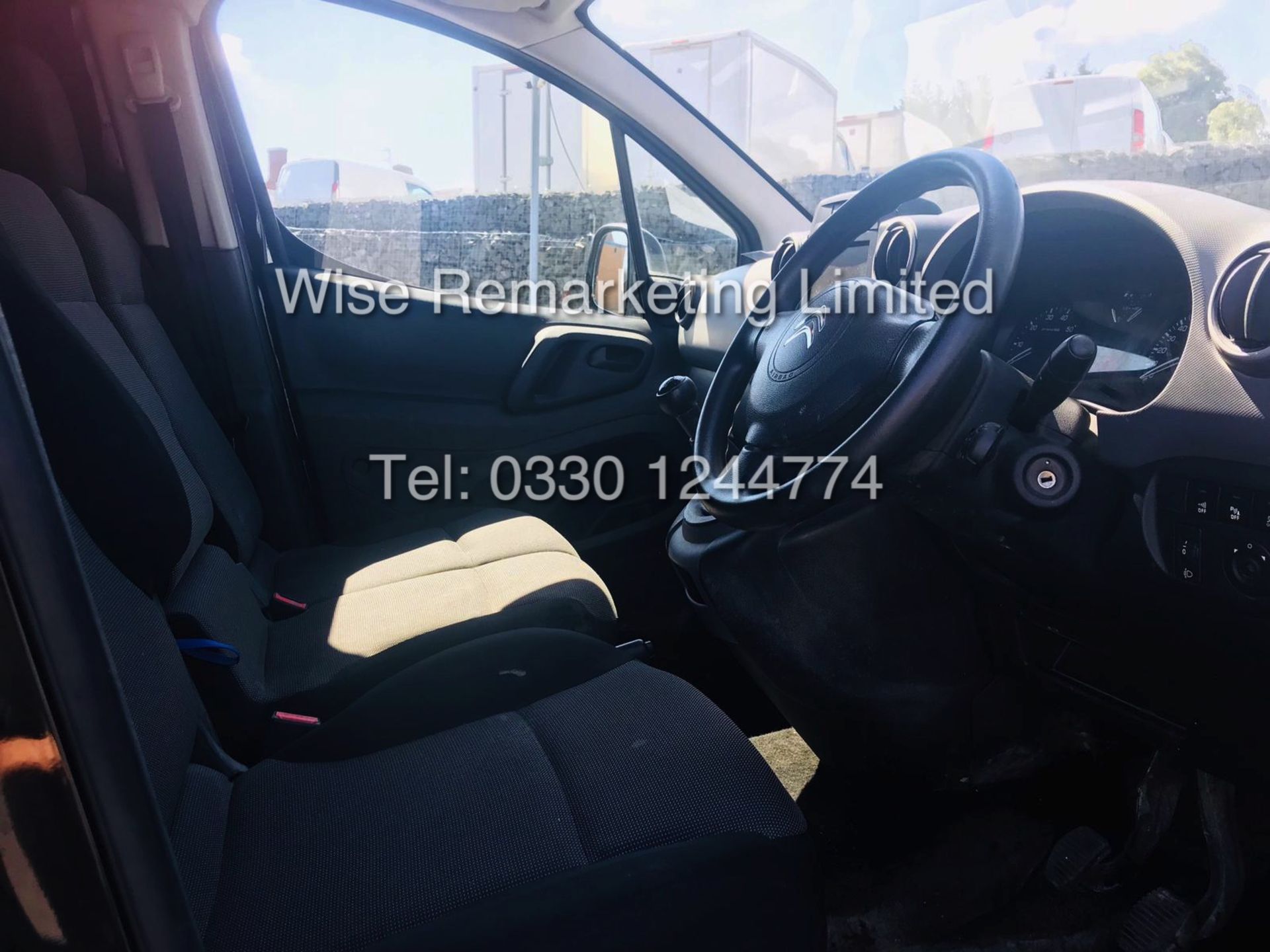 CITROEN BERLINGO 1.6 BlueHDi ENTERPRISE 2017 **LOW MILES** **AIRCON** SAT NAV / FULL HISTORY - Image 12 of 16