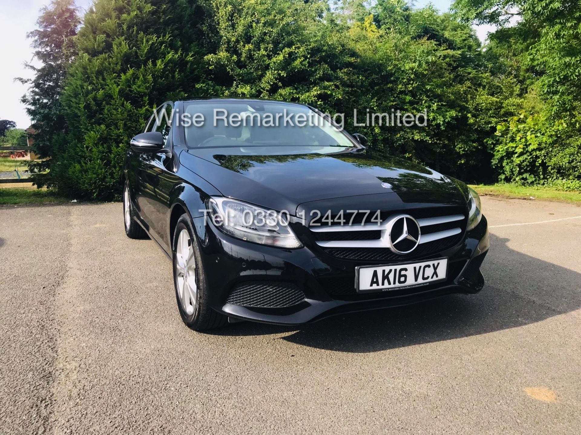 **RESERVE MET** MERCEDES C CLASS C220D SE EXECUTIVE AUTO 2016 * 1 OWNER* BLACK - Image 2 of 42