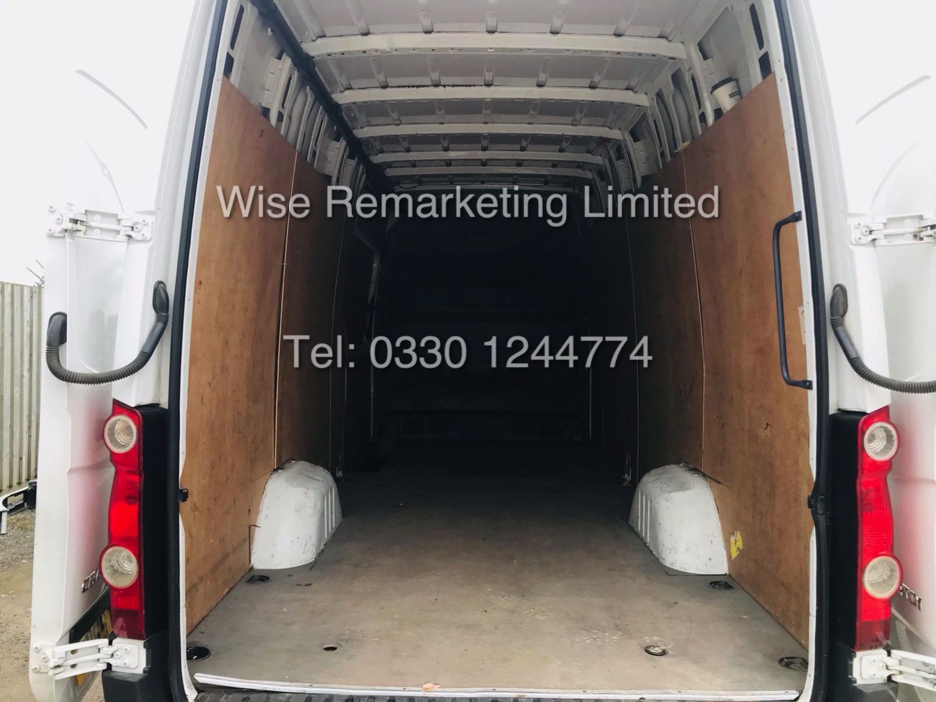 VOLKSWAGEN CRAFTER CR35 2.0 TDI LONG WHEEL BASE 2016 MODEL - Image 6 of 14