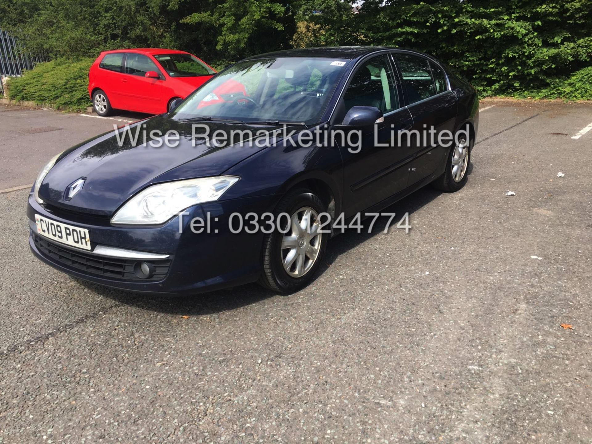 RENAULT LAGUNA DYNAMIQUE 1.5 DCI 2009 - FSH - 1 OWNER FROM NEW - Image 2 of 10