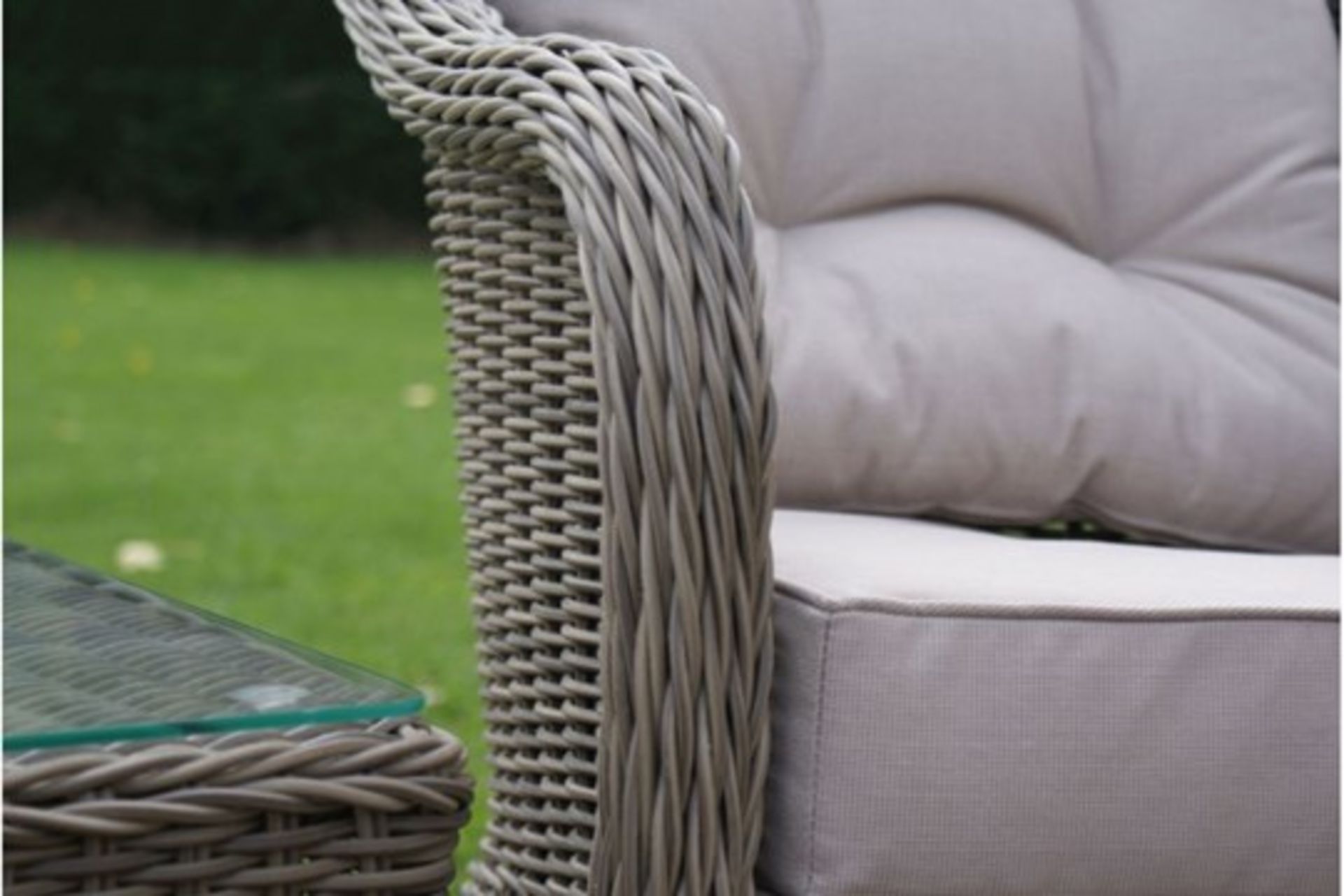 Rattan Winchester 3 Piece Outdoor/Conservatory Lounge Set *BRAND NEW* - Image 3 of 3