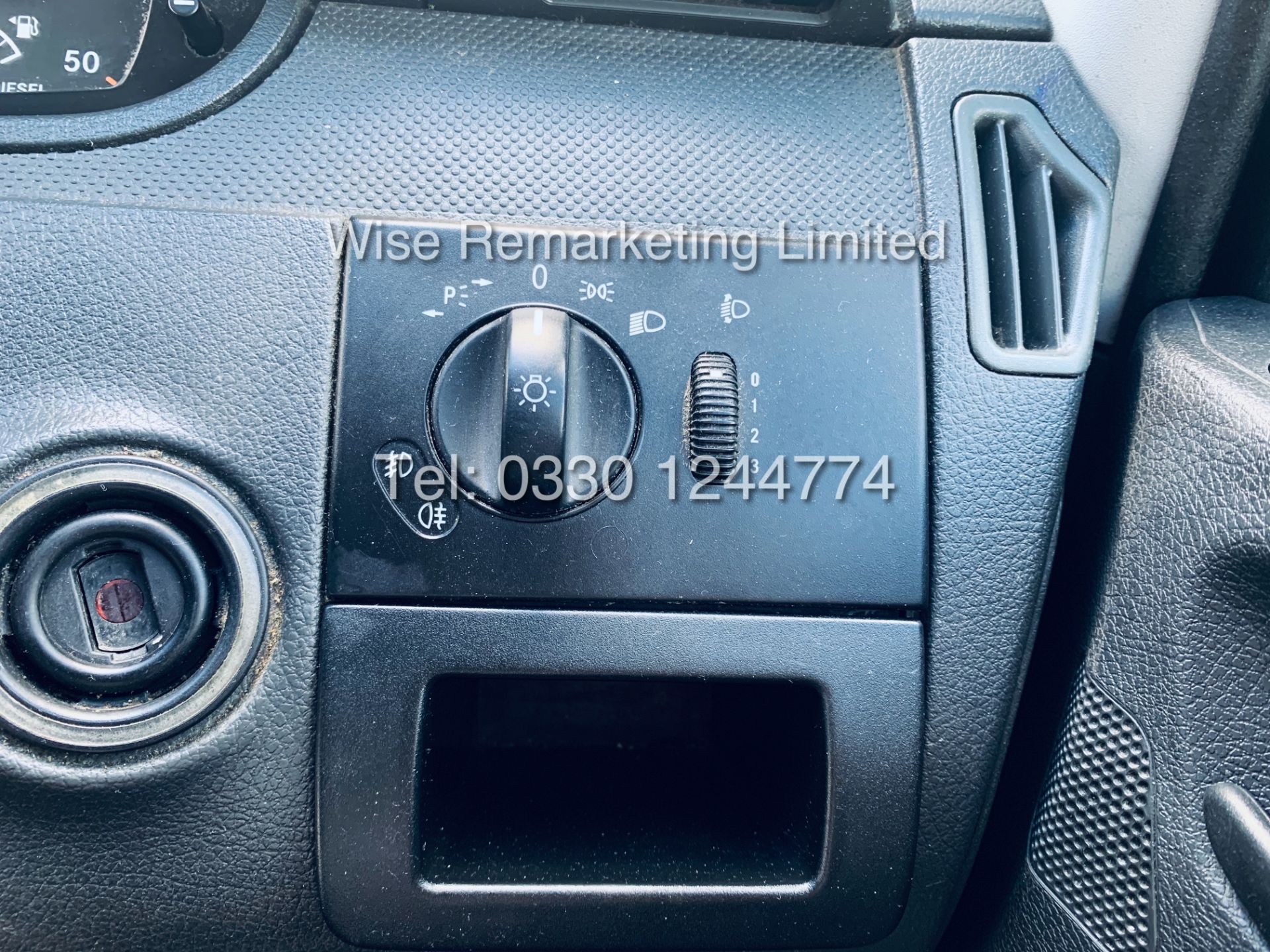 MERCEDES VITO 113 2.1 CDI COMPACT PANEL VAN 2012 *AIR CON* WHITE - Image 18 of 18