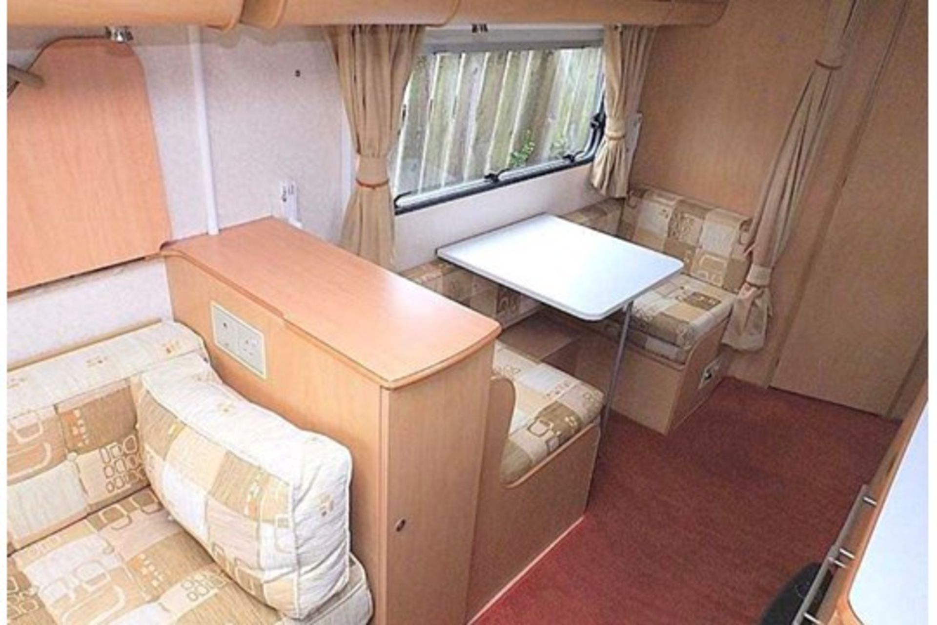 ***RESERVE MET*** BAILEY PAGEANT CHAMPAGNE SERIES 6 MODEL**2007**4 BERTH**TOURING CARAVAN*** - Image 10 of 20