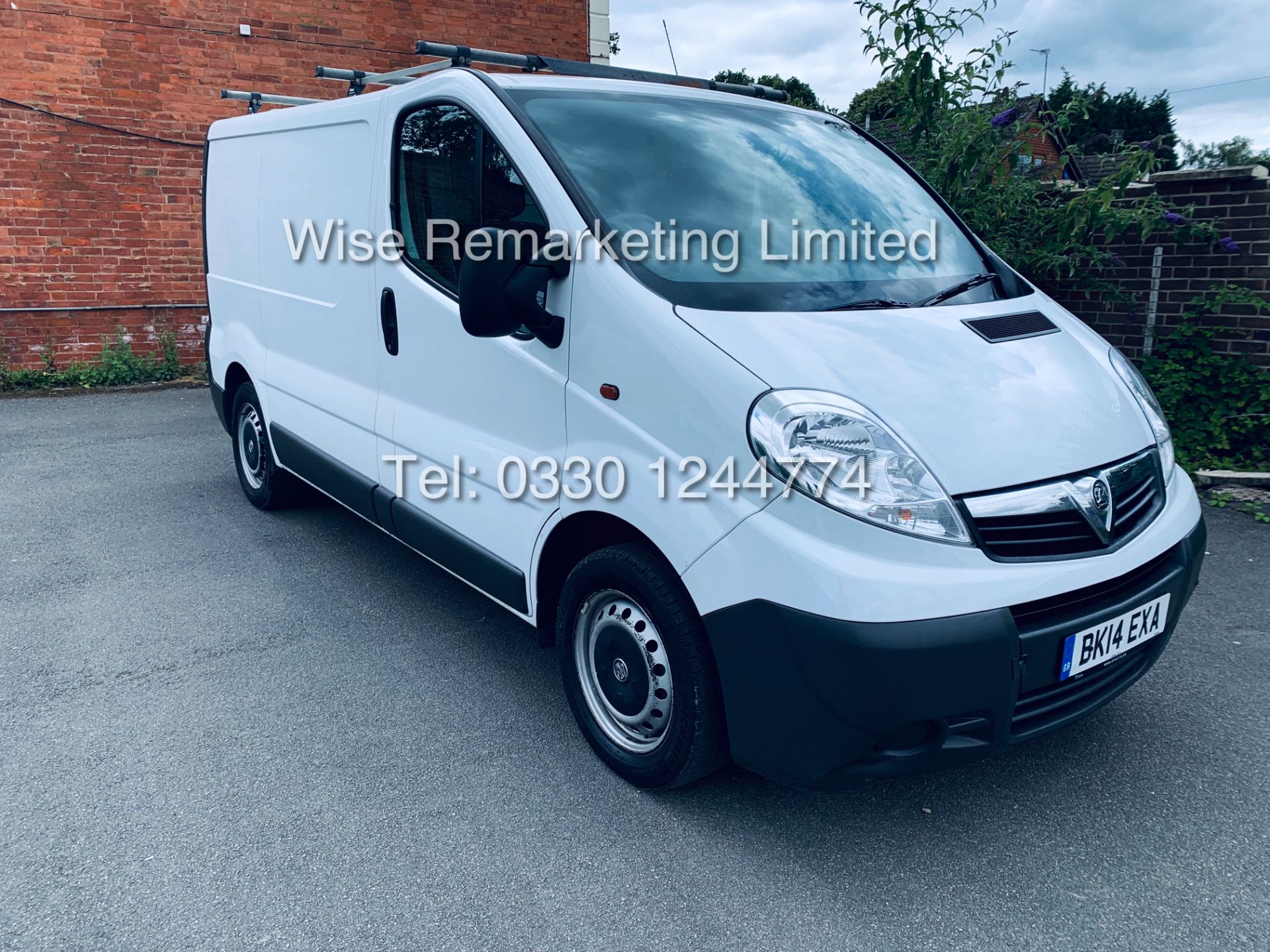 VAUXHALL VIVARO 2.0 CDTI SWB PANEL VAN 2.7T 2014 - 1 OWNER - FULL HISTORY - Image 2 of 14