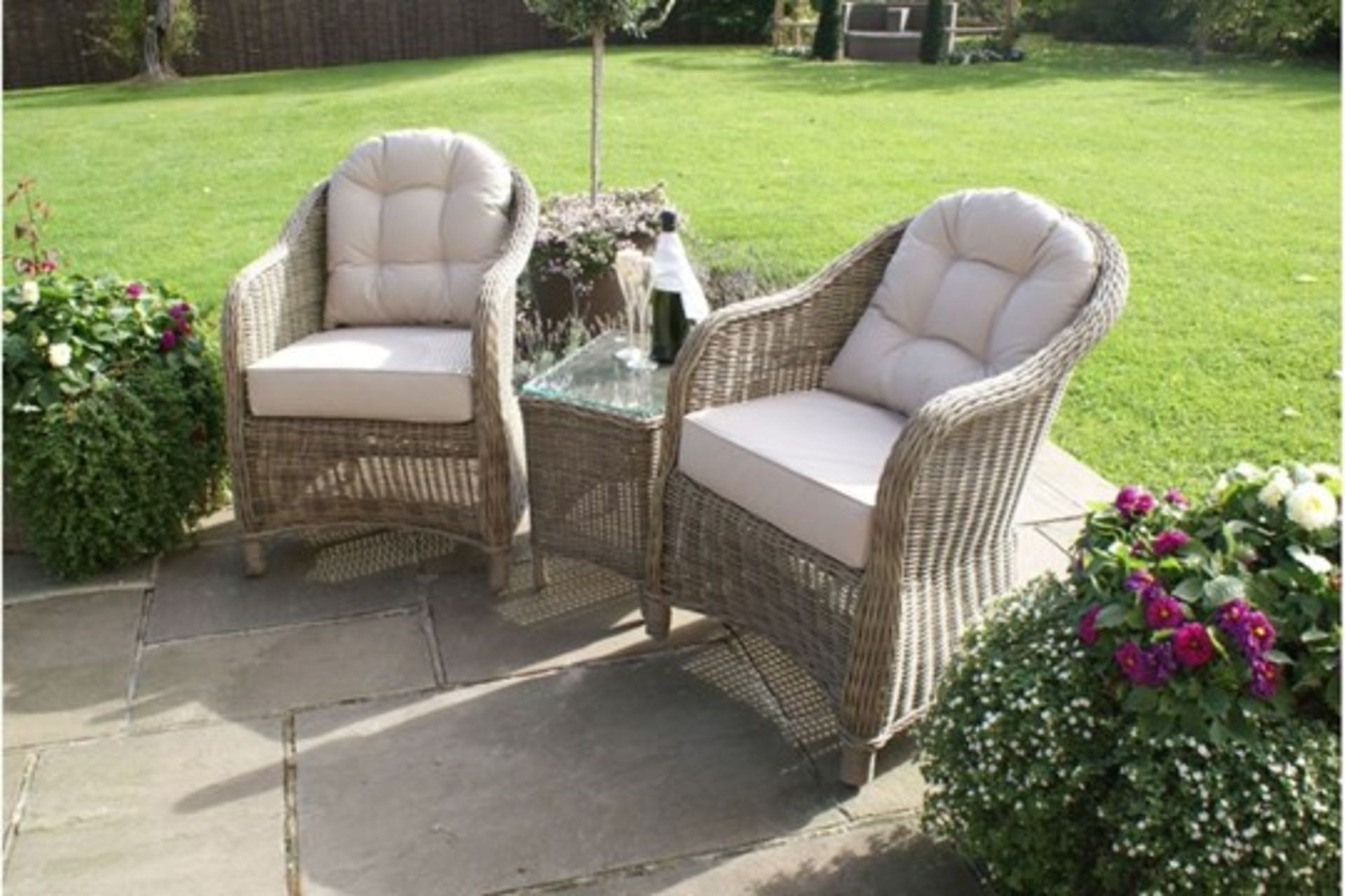 Rattan Winchester 3 Piece Outdoor/Conservatory Lounge Set *BRAND NEW*