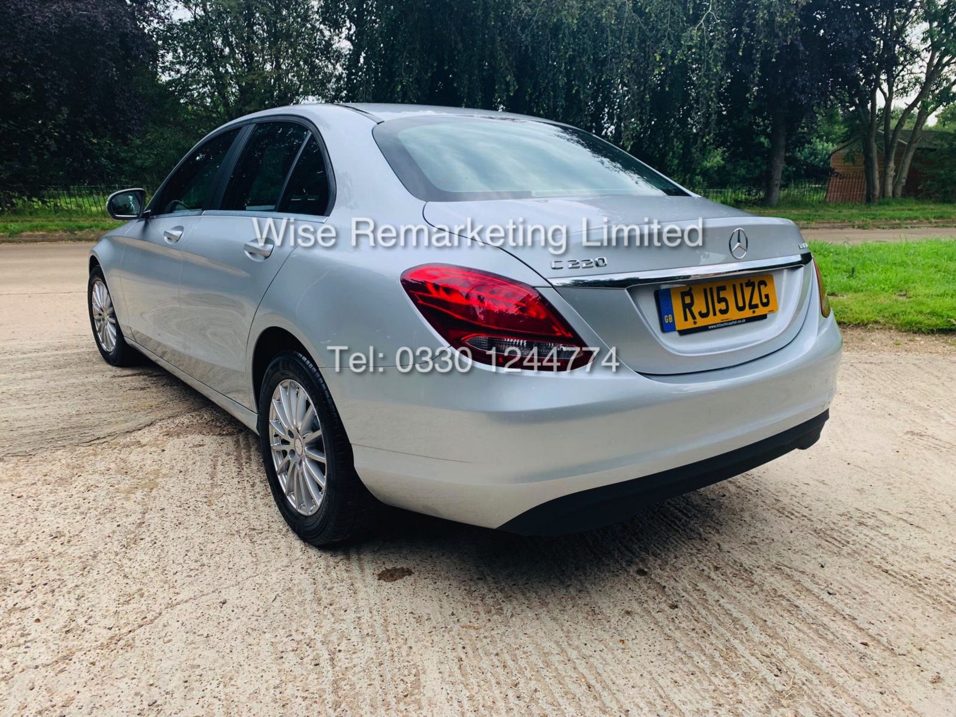 ***RESERVE MET*** MERCEDES C CLASS C220D BLUETEC SE EXECUTIVE 2015 *FULL HISTORY* *SAT NAV* - Image 9 of 30