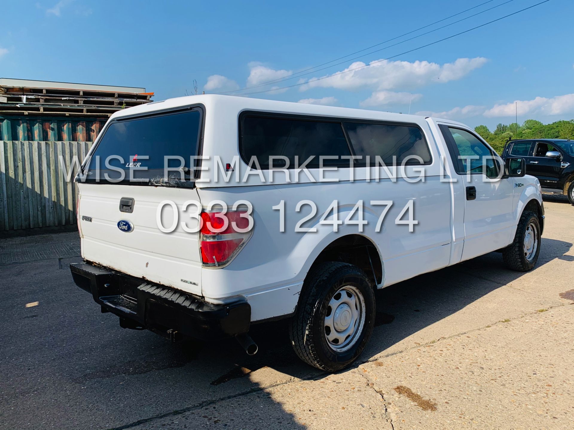 (RESERVE MET) FORD F-150 XL 4.6L EDTION 2010-YEAR**REGULAR-CAB**FRESH IMPORT**IN WHITE - Image 8 of 21