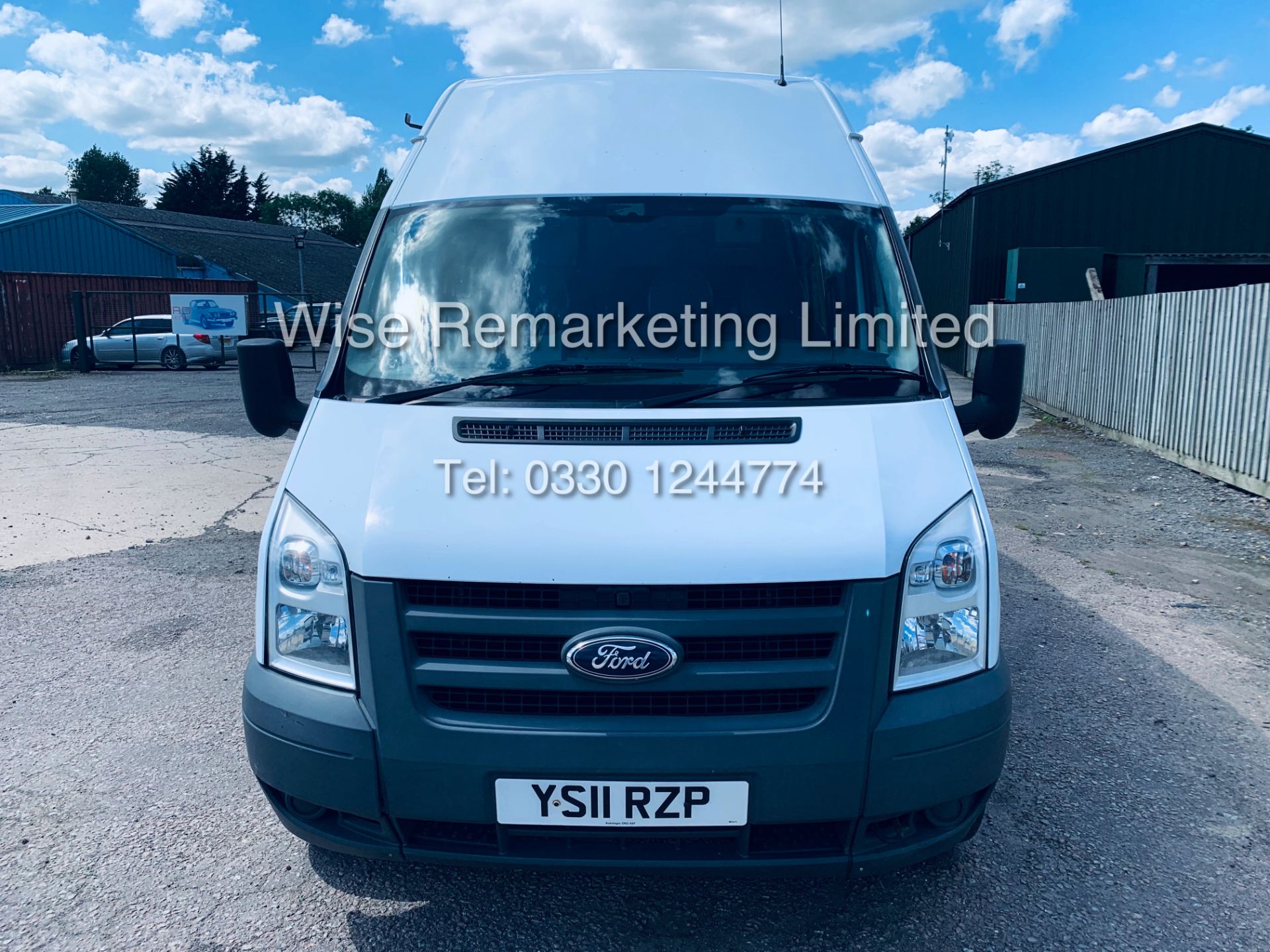 FORD TRANSIT 350 LWB 2.4 TDCi MESSING/WELFARE VAN (2011) **FSH** 1 COMPANY OWNER - Image 5 of 21