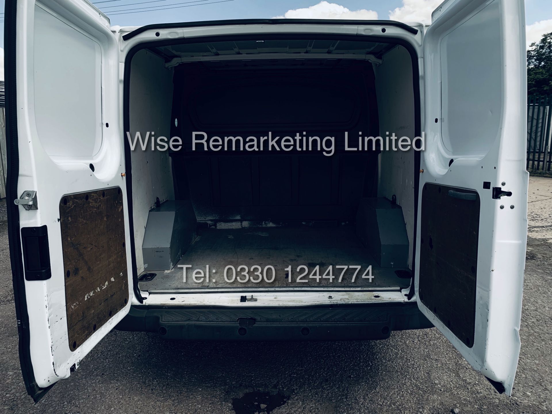 FORD TRANSIT 280 2.2 TDCi (2012 MODEL) 280 SWB *6 SEAT CREW VAN* **LOW MILES** FULL HISTORY - Image 9 of 17