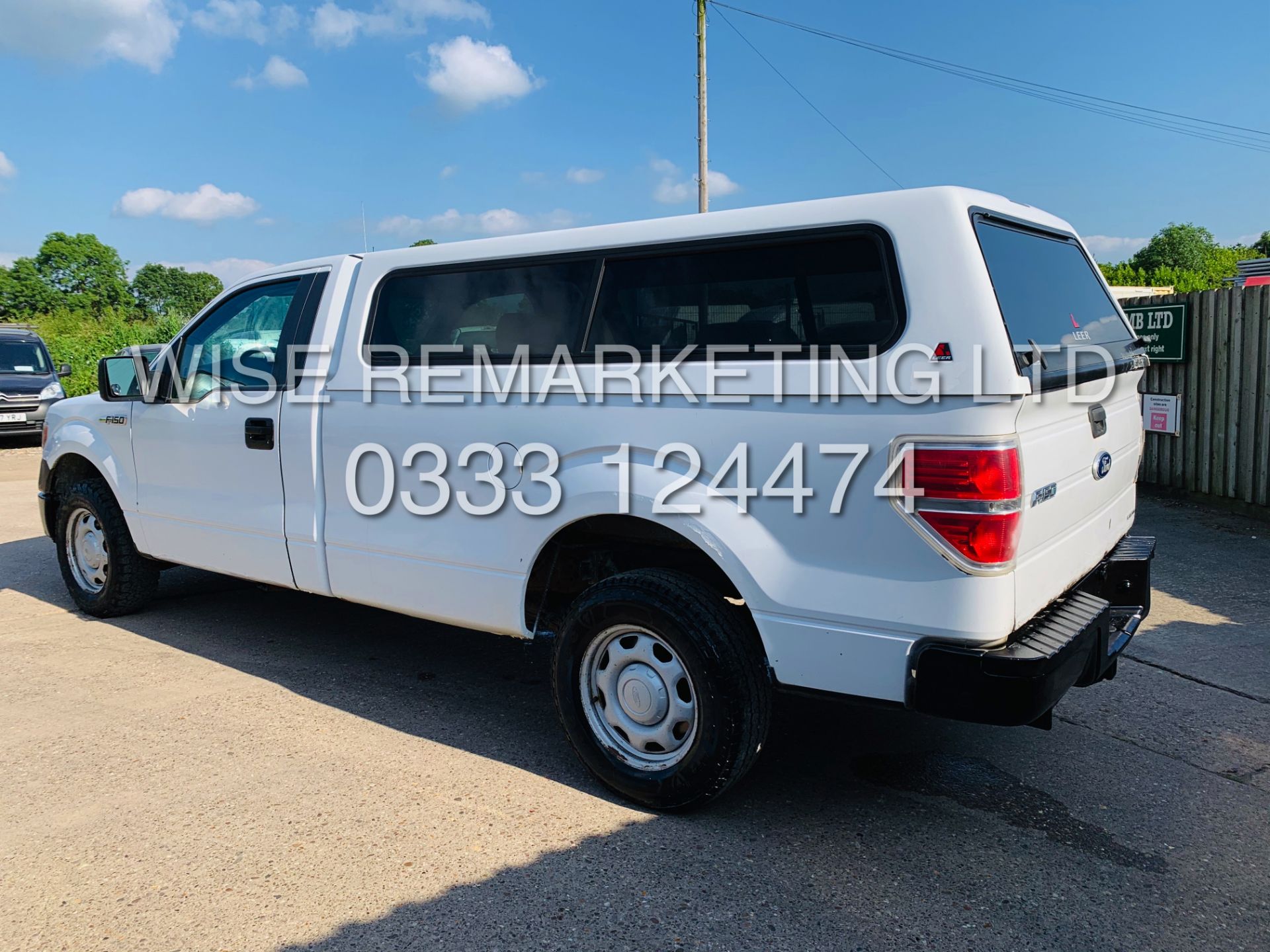 (RESERVE MET) FORD F-150 XL 4.6L EDTION 2010-YEAR**REGULAR-CAB**FRESH IMPORT**IN WHITE - Image 10 of 21