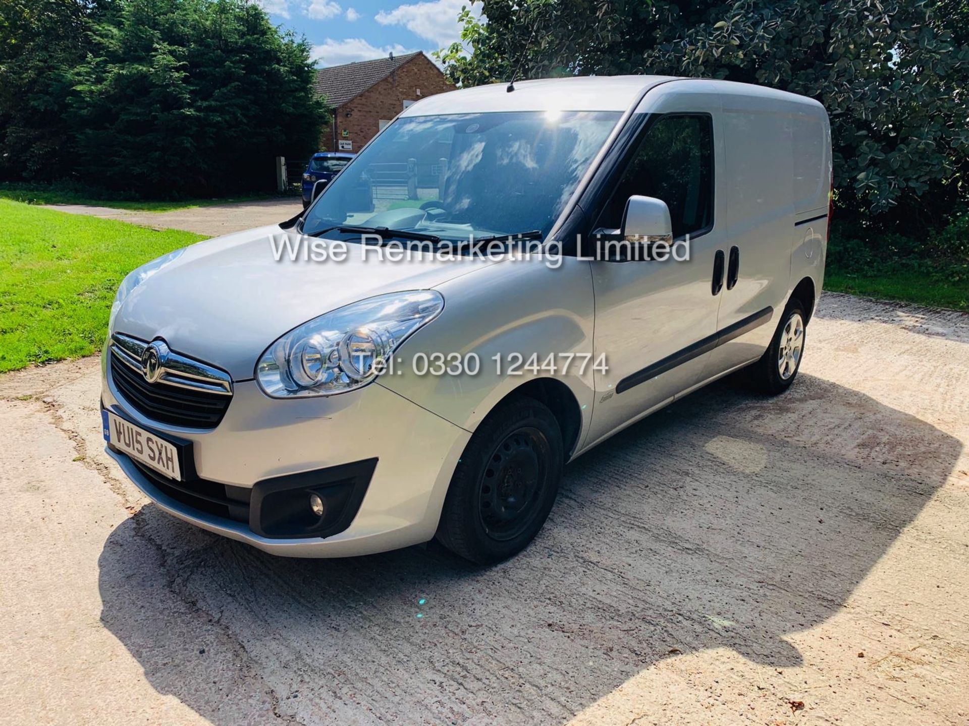 ***RESERVE MET*** VAUXHALL COMBO 2000 (2015) 1.3 CDTI EFLEX SPORTIVE ** AIR CON** - Image 5 of 19