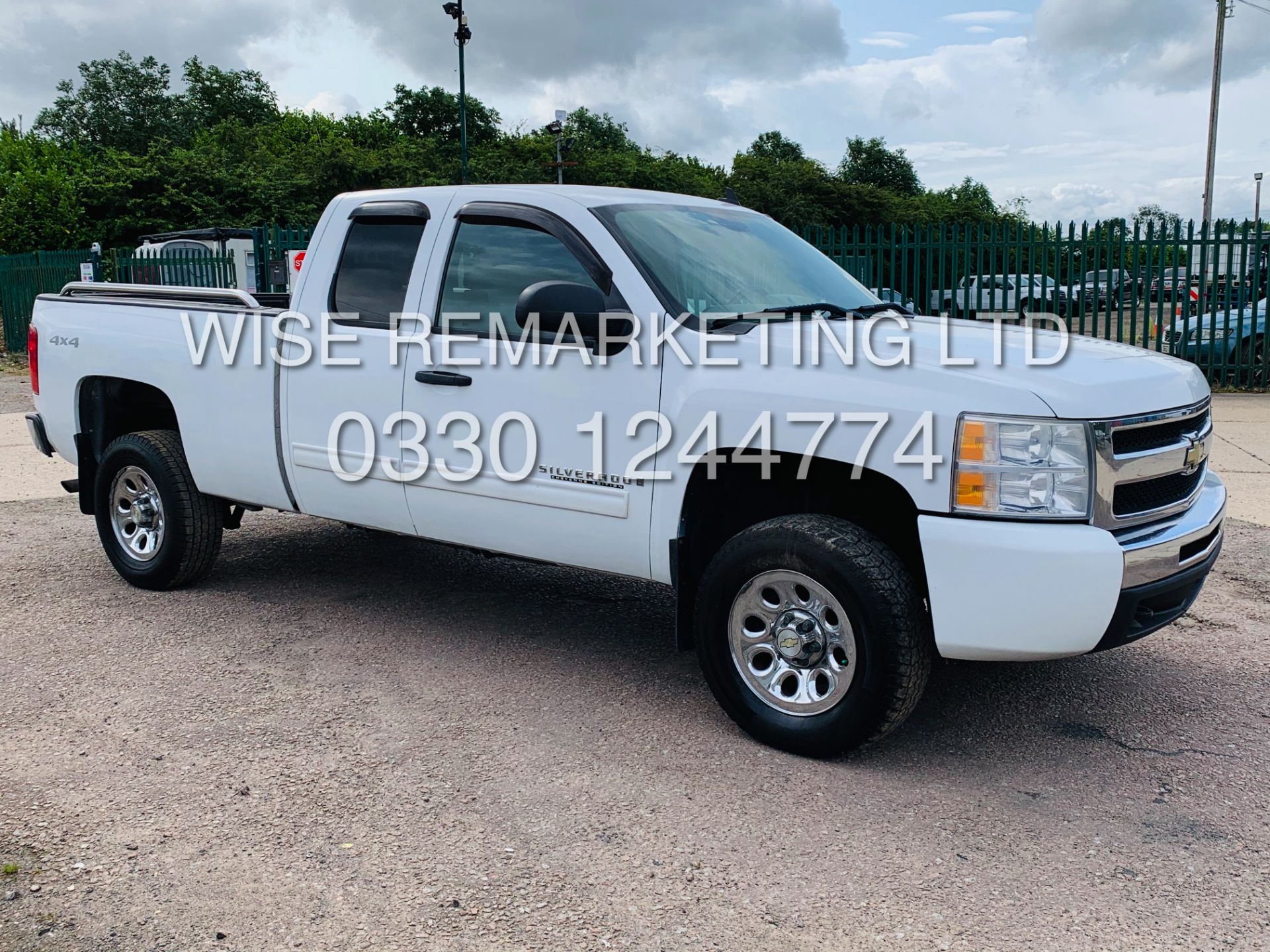 ***RESERVE MET*** CHEVROLET SILVERADO 4.8L VORTEC V8 LT1 KING-CAB**CHEYENNE EDTION**4X4** RARE*2009 - Image 4 of 29