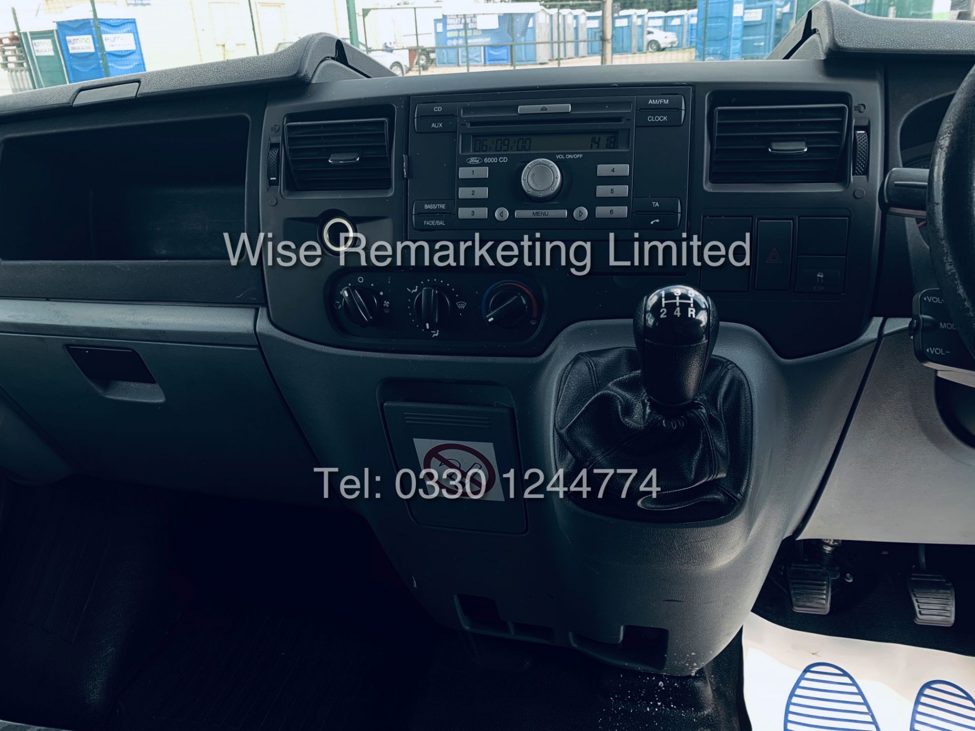 FORD TRANSIT 280 2.2 TDCi (2012 MODEL) 280 SWB *6 SEAT CREW VAN* **LOW MILES** FULL HISTORY - Image 13 of 17