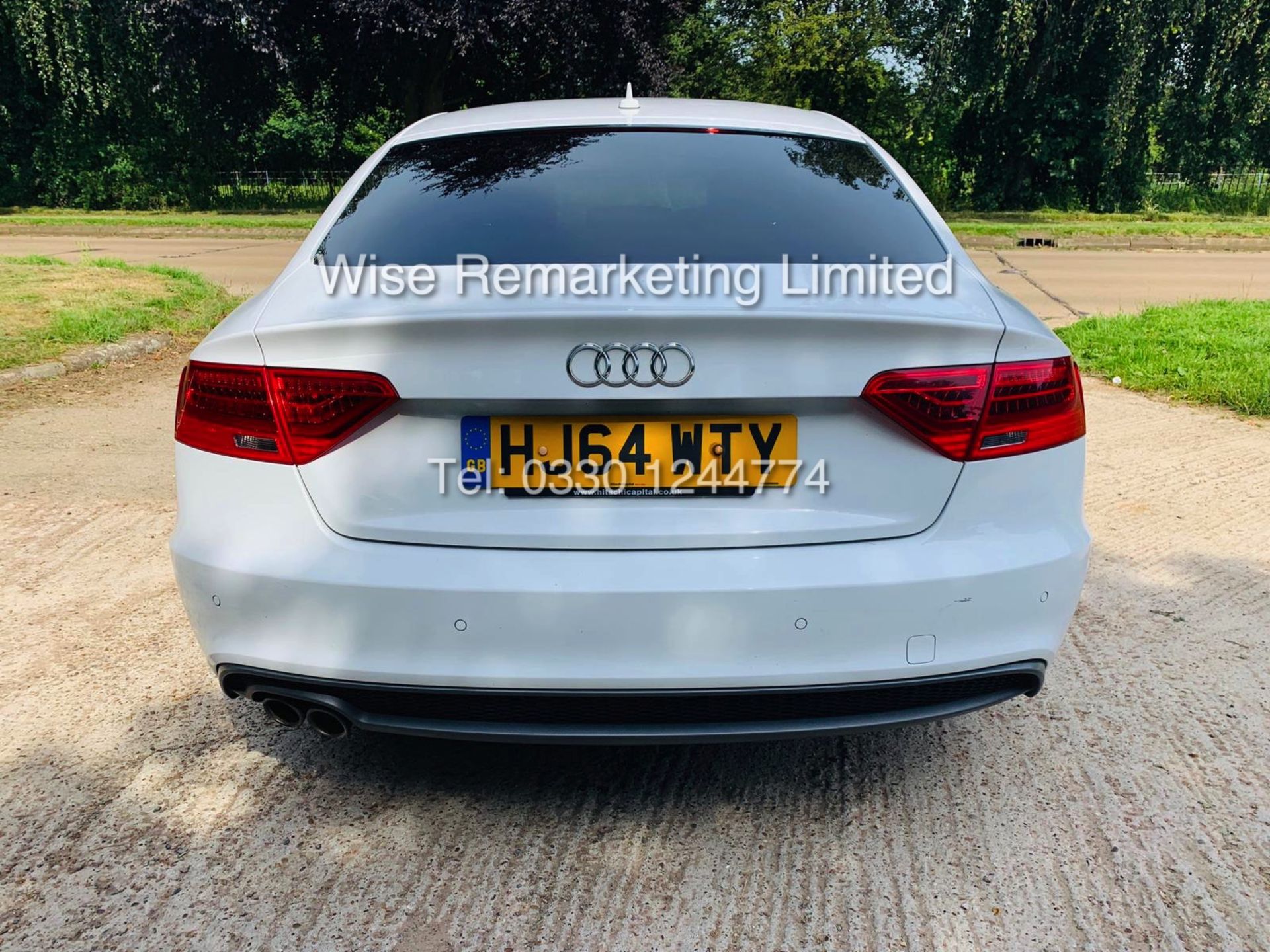 ***RESERVE MET** AUDI A5 2.0 TDI ULTRA S LINE 5DR 2015 MODEL **WHITE** FULL HISTORY- 1 OWNER - Image 10 of 29