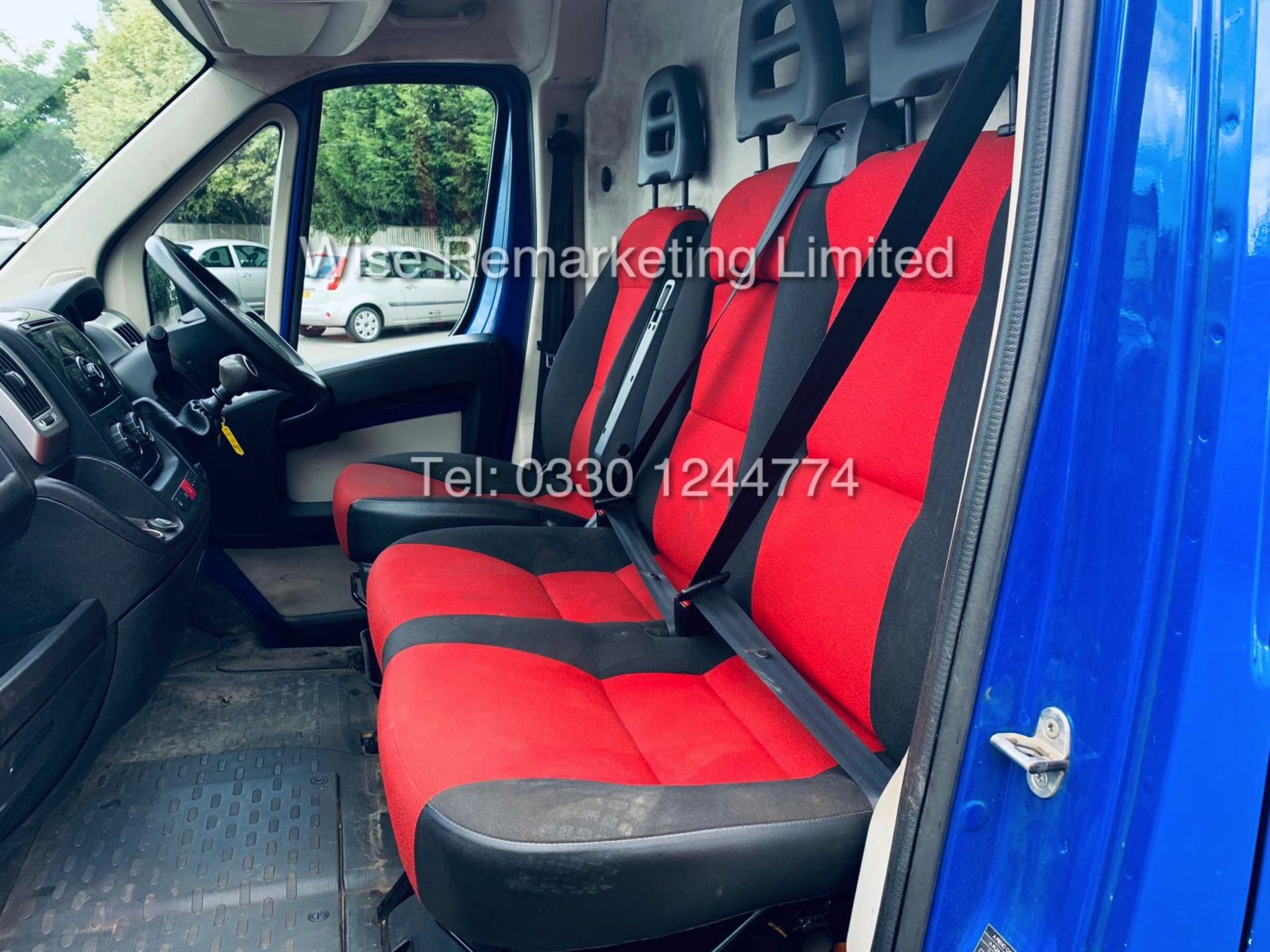 FIAT DUCATO 2.3 MULTIJET (2014) SWB *SAT NAV* - ONE OWNER WITH FULL HISTORY - Image 12 of 18