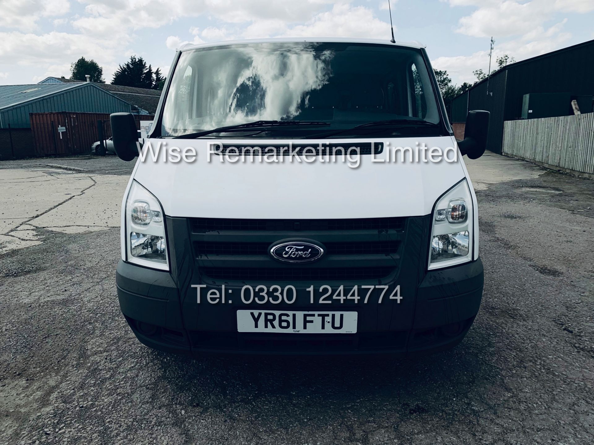 FORD TRANSIT 280 2.2 TDCi (2012 MODEL) 280 SWB *6 SEAT CREW VAN* **LOW MILES** FULL HISTORY - Image 3 of 17