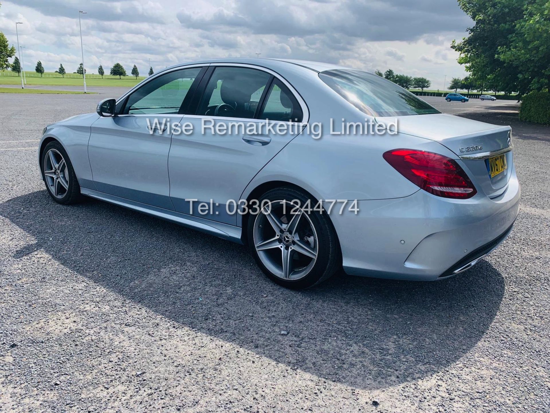 MERCEDES C CLASS C220D AMG LINE 9G - TRONIC - 1 OWNER - 2018 MODEL - Image 13 of 37