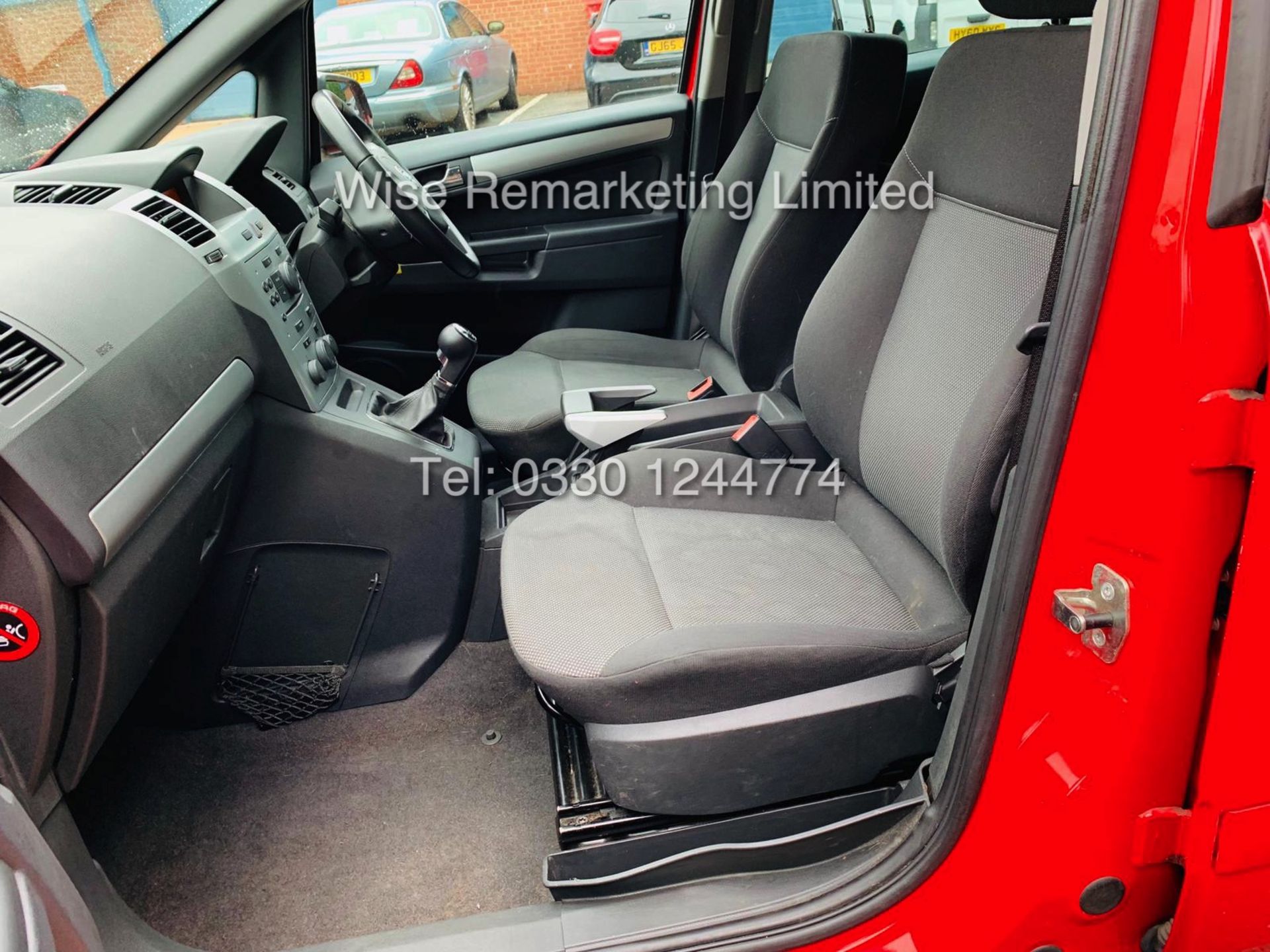 VAUXHALL ZAFIRA 1.6i ENERGY (2010) RED *7 SEATER* - Image 19 of 20