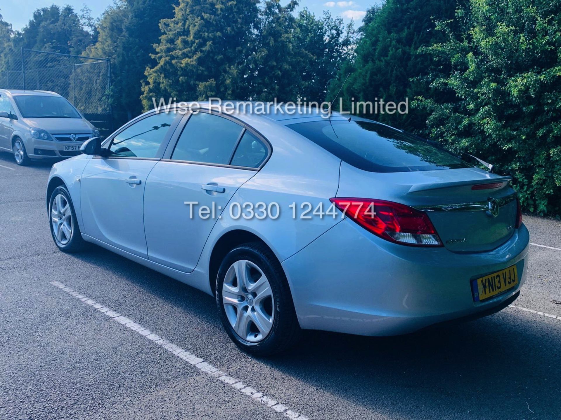 **RESERVE MET** VAUXHALL INSIGNIA 2.0 CDTI ECOFLEX ES 2013 *FULL HISTORY* (6 STAMPS) 1 OWNER - Image 4 of 30