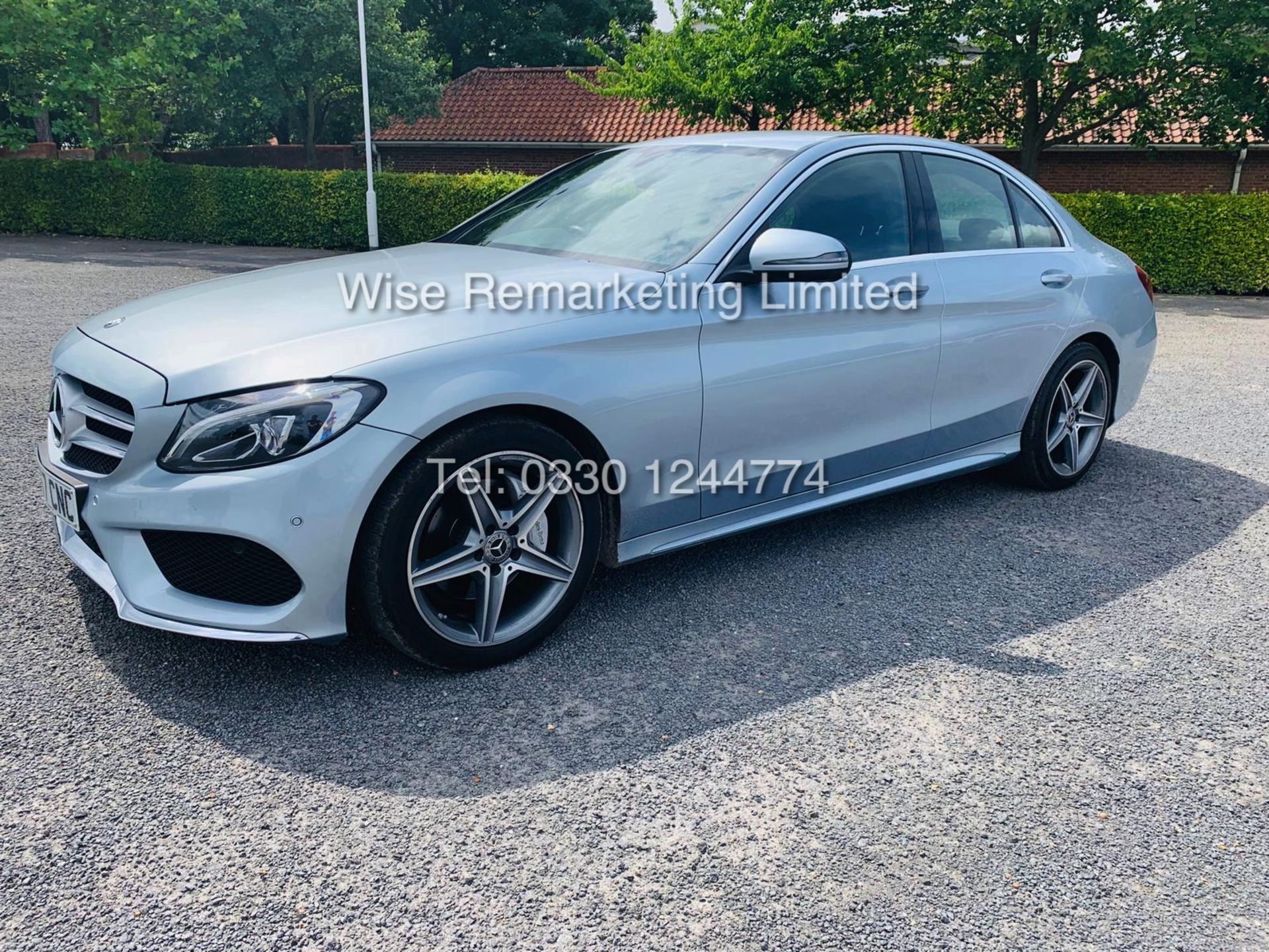 MERCEDES C CLASS C220D AMG LINE 9G - TRONIC - 1 OWNER - 2018 MODEL - Image 11 of 37