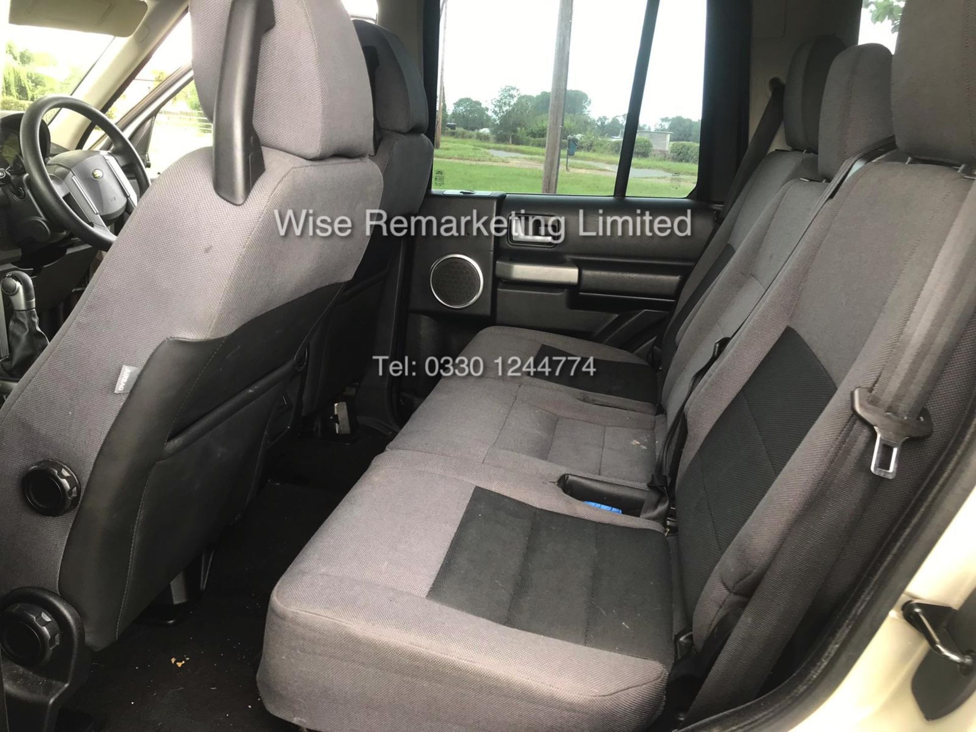 LAND ROVER DISCOVERY TDV6 GS (2008 MODEL) *7 SEATER* - Image 13 of 17