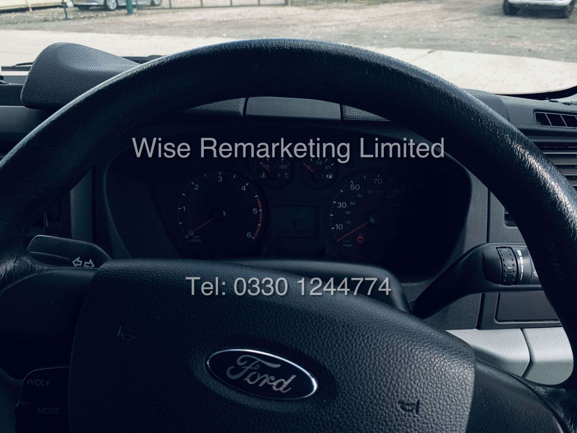 FORD TRANSIT 280 2.2 TDCi (2012 MODEL) 280 SWB *6 SEAT CREW VAN* **LOW MILES** FULL HISTORY - Image 10 of 17