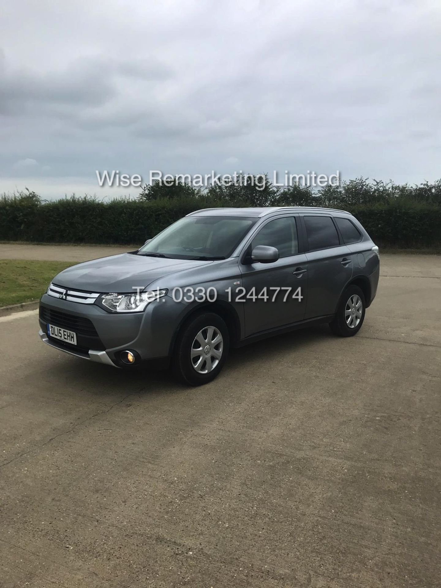 ***RESERVE MET*** MITSUBISHI OUTLANDER GX1 4WORK 2.3L DI-D (2015) 4X4 COMMERCIAL - FULL HISTORY * - Image 7 of 14