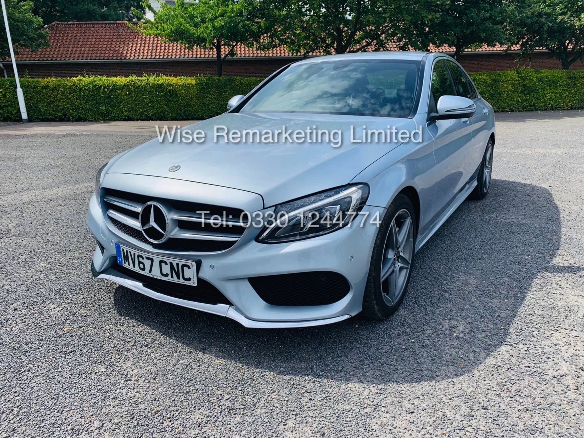 MERCEDES C220d AMG LINE SPORT AUTO 9G (2018 MODEL) ** LOW MILES** 1 KEEPER - HUGE SPEC - Image 8 of 37