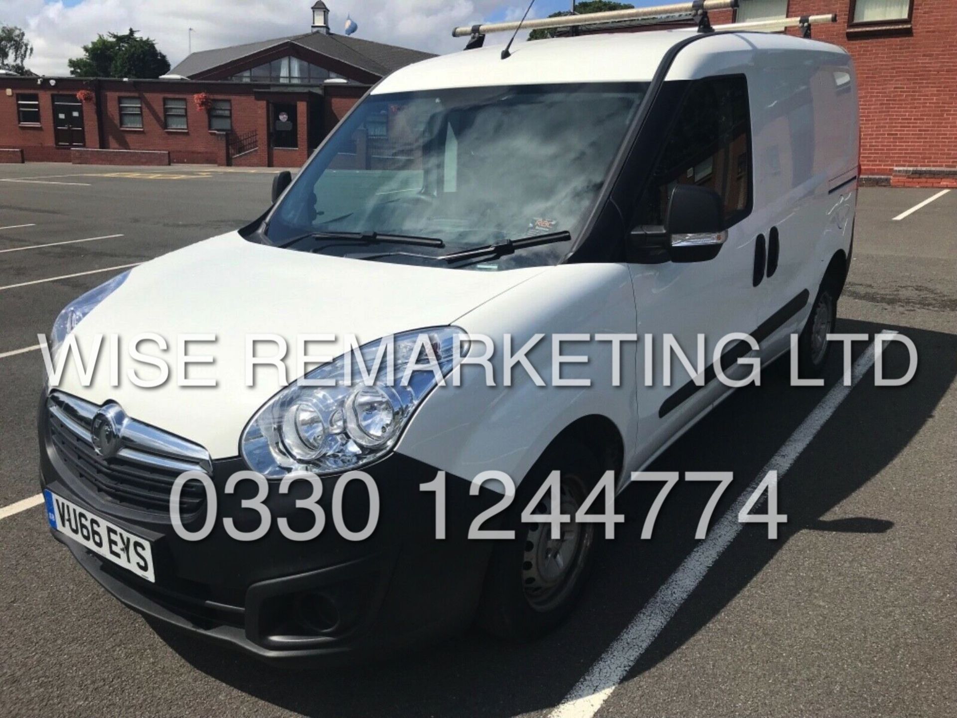 ** RESERVE MET** VAUXHALL COMBO *SWB - PANEL VAN* (2017 MODEL) '1.3 CDTI - 5 SPEED' - Image 3 of 12