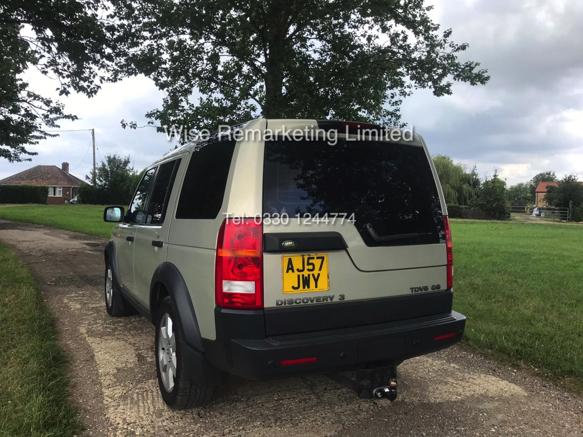 LAND ROVER DISCOVERY TDV6 GS (2008 MODEL) *7 SEATER* - Image 17 of 17