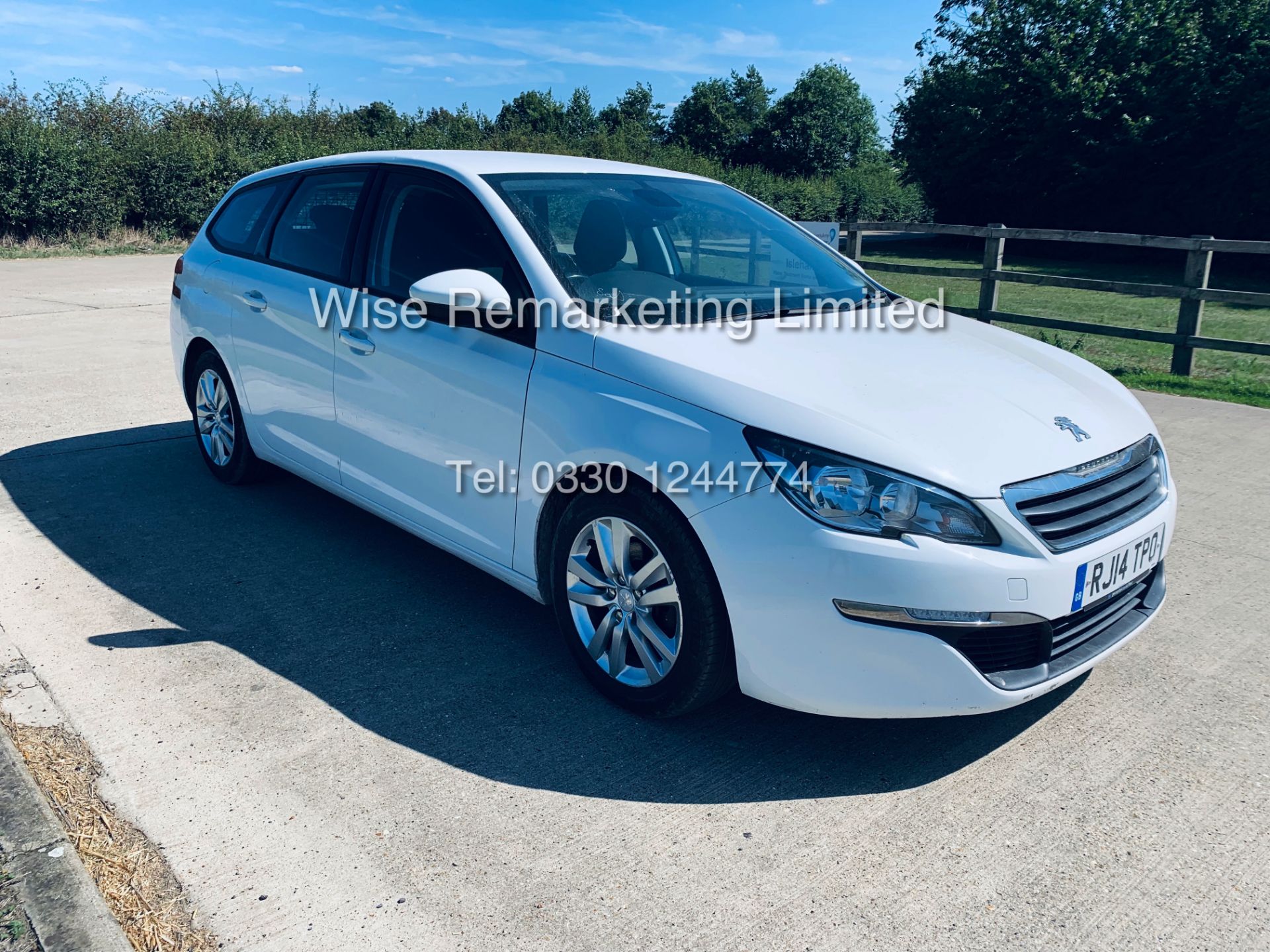 ***RESERVE MET*** PEUGEOT 308 ESTATE 1.6 HDi ACTIVE (2014) - 1 KEEPER FROM NEW - *SAT NAV* BIG SPEC - Image 6 of 18