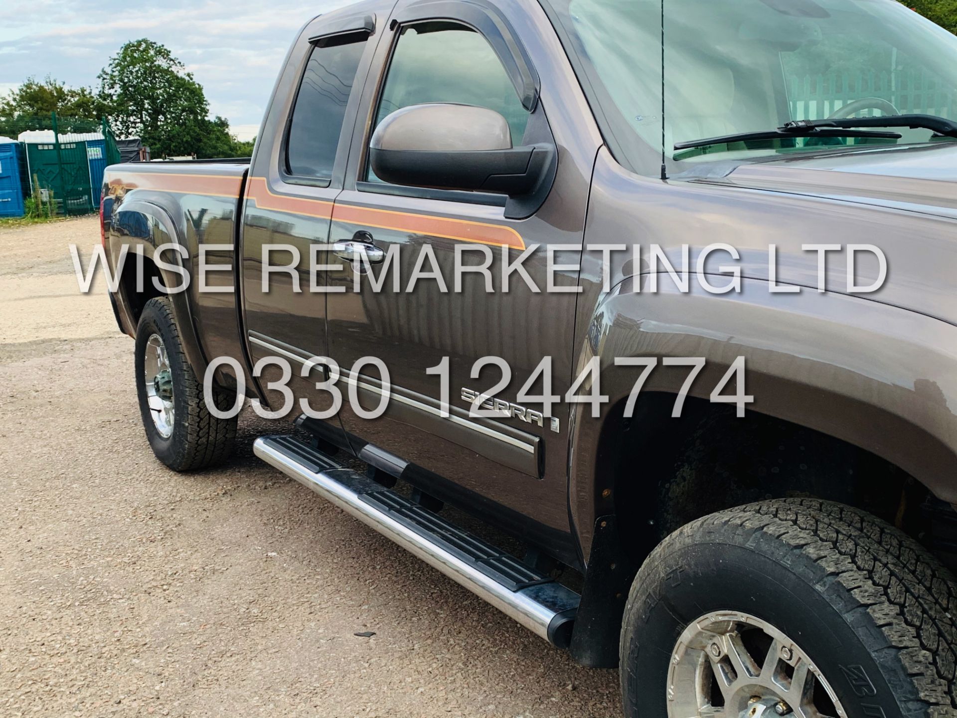 ***RESERVE MET*** GMC SIERRA 5.3L V8 SLT KING-CAB-5 SEATS**4X4** METALLIC BROWN**2007 YEAR** - Image 21 of 44