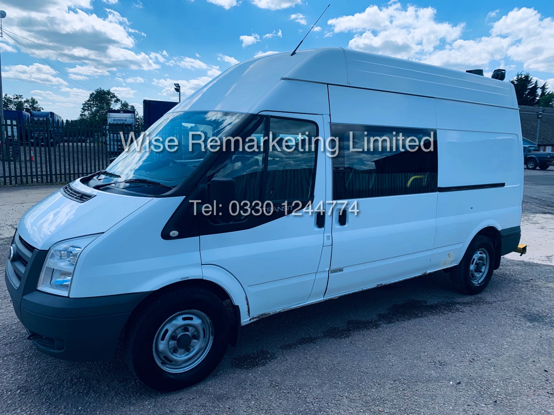 FORD TRANSIT 350 LWB 2.4 TDCi MESSING/WELFARE VAN (2011) **FULL HISTORY** 1 COMPANY OWNER - Image 4 of 21