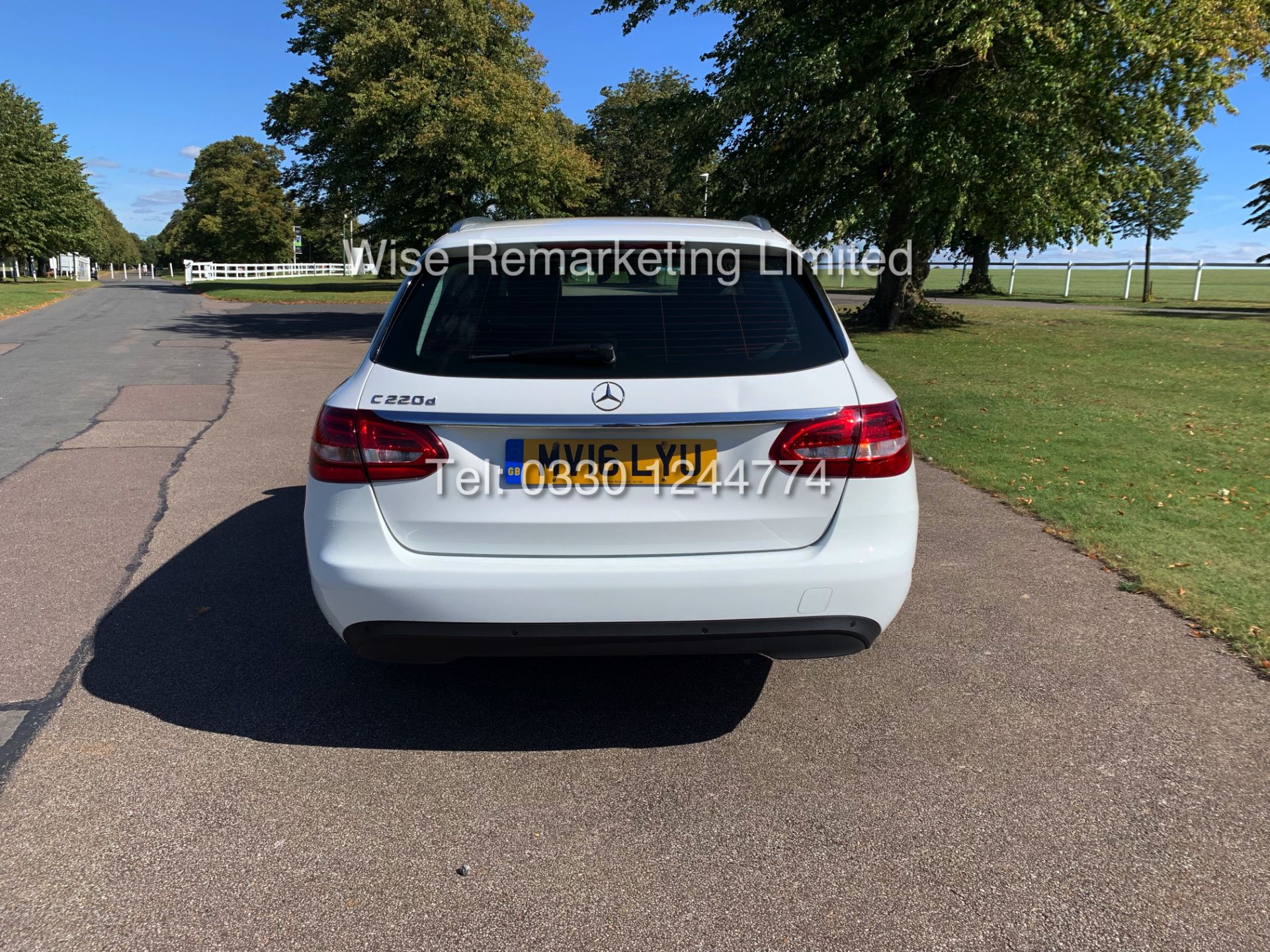 *Reserve Met* MERCEDES C CLASS C220d ESTATE SE EXECUTIVE (2016) **WHITE** 1 KEEPER FROM NEW - Image 11 of 32