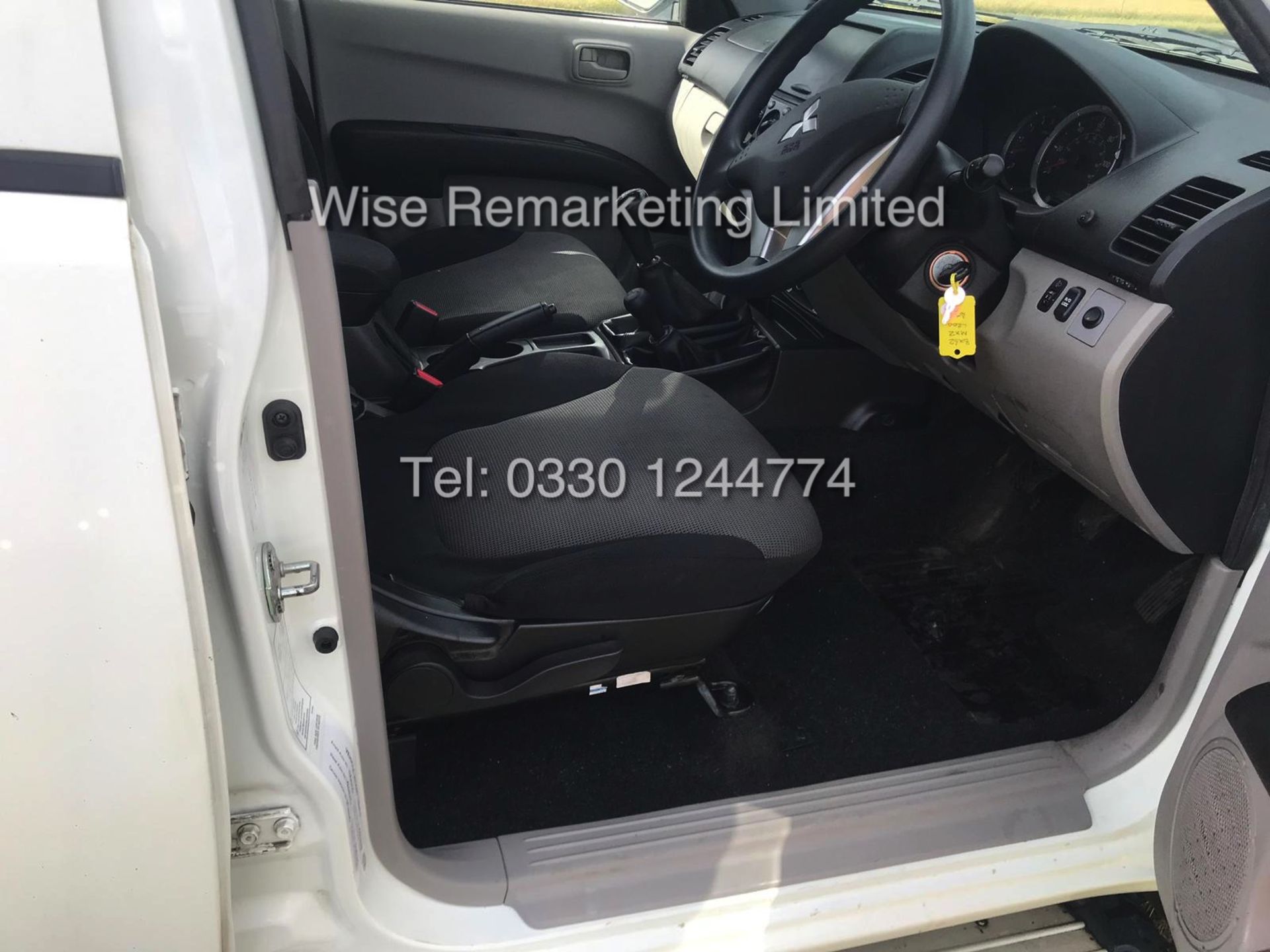 MITSUBISHI L200 4LIFE LB DOUBLE CAB 4X4 2.5 2012 - 62 REG - **FULL SERVICE HISTORY** 1 KEEPER - Image 15 of 18