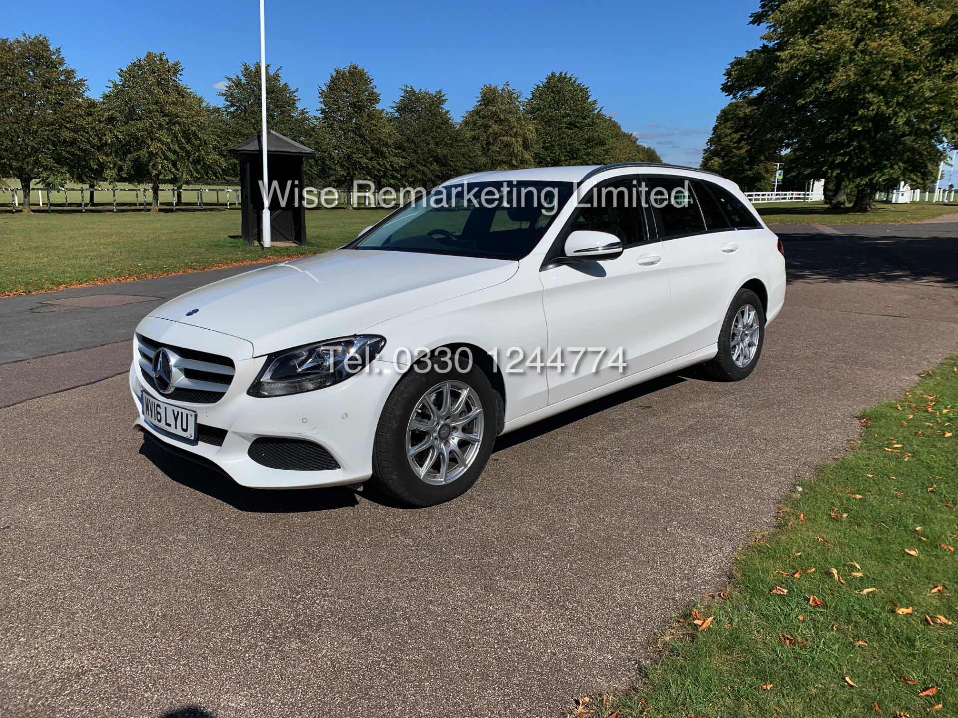 *Reserve Met* MERCEDES C CLASS C220d ESTATE SE EXECUTIVE (2016) **WHITE** 1 KEEPER FROM NEW - Image 2 of 32