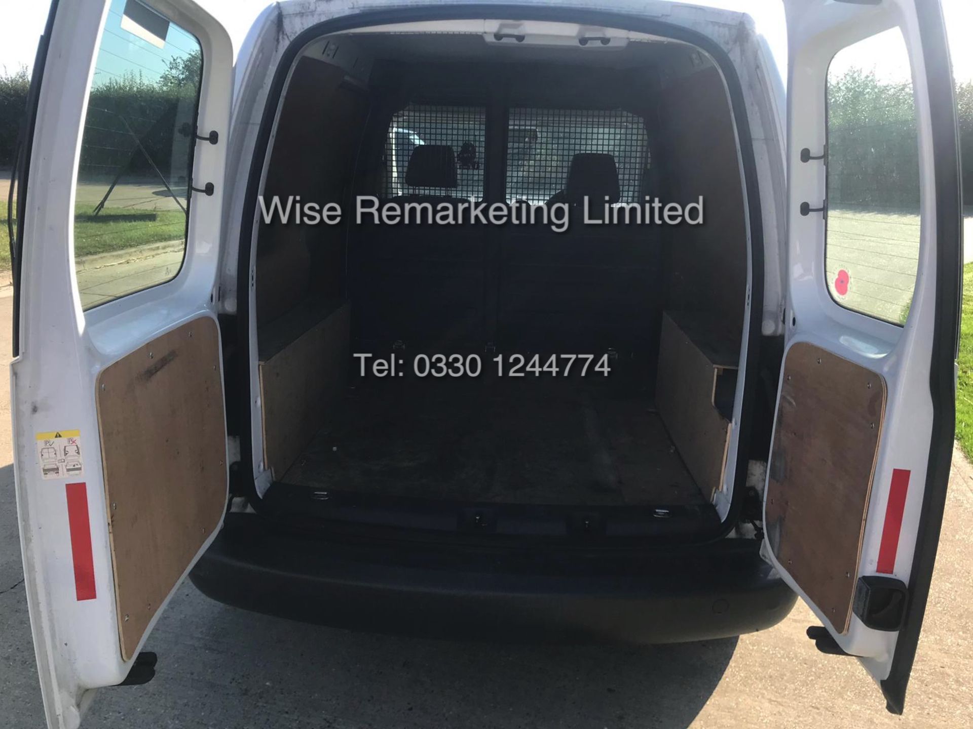 VOLKSWAGEN CADDY C20 STARTLINE 1.6 TDI (2014 MODEL) 1 KEEPER FROM NEW **AIR CON** - Image 6 of 13