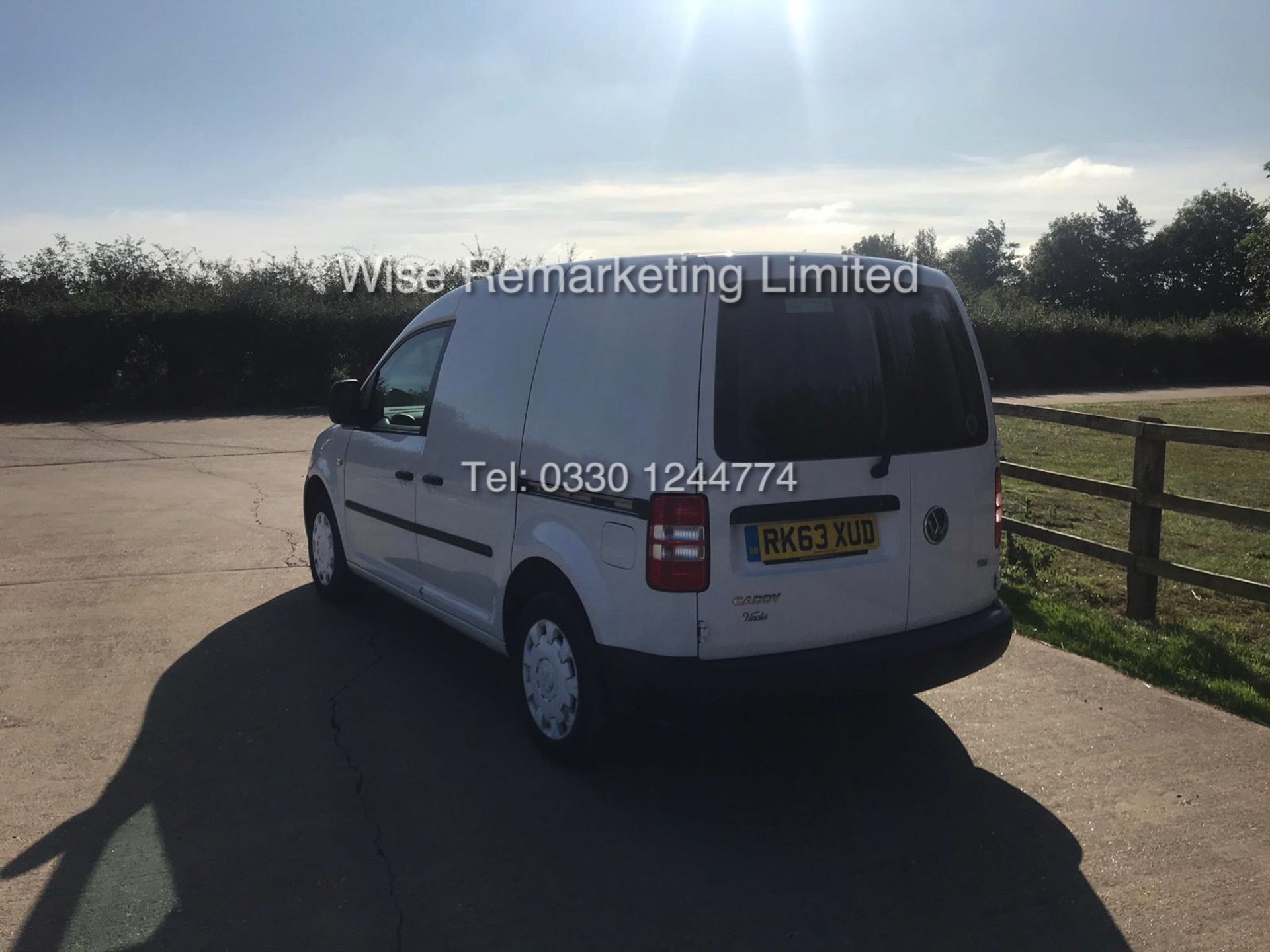 VOLKSWAGEN CADDY C20 STARTLINE 1.6 TDI (2014 MODEL) 1 KEEPER FROM NEW **AIR CON** - Image 4 of 13
