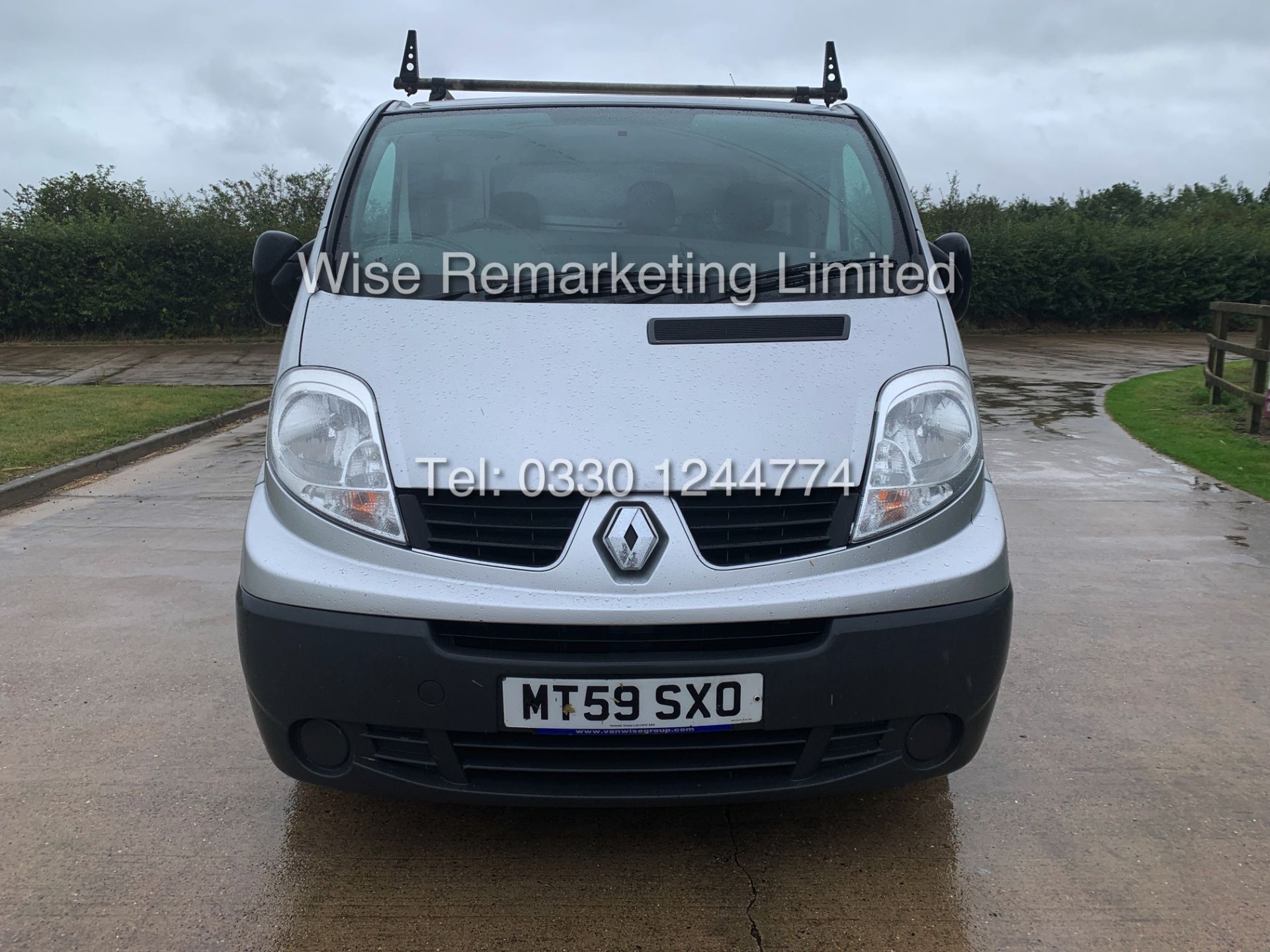 RENAULT TRAFFIC 2.0L DCI 115 (2010 MODEL) *AIR CON* NO VAT SAVE 20% - Image 6 of 16