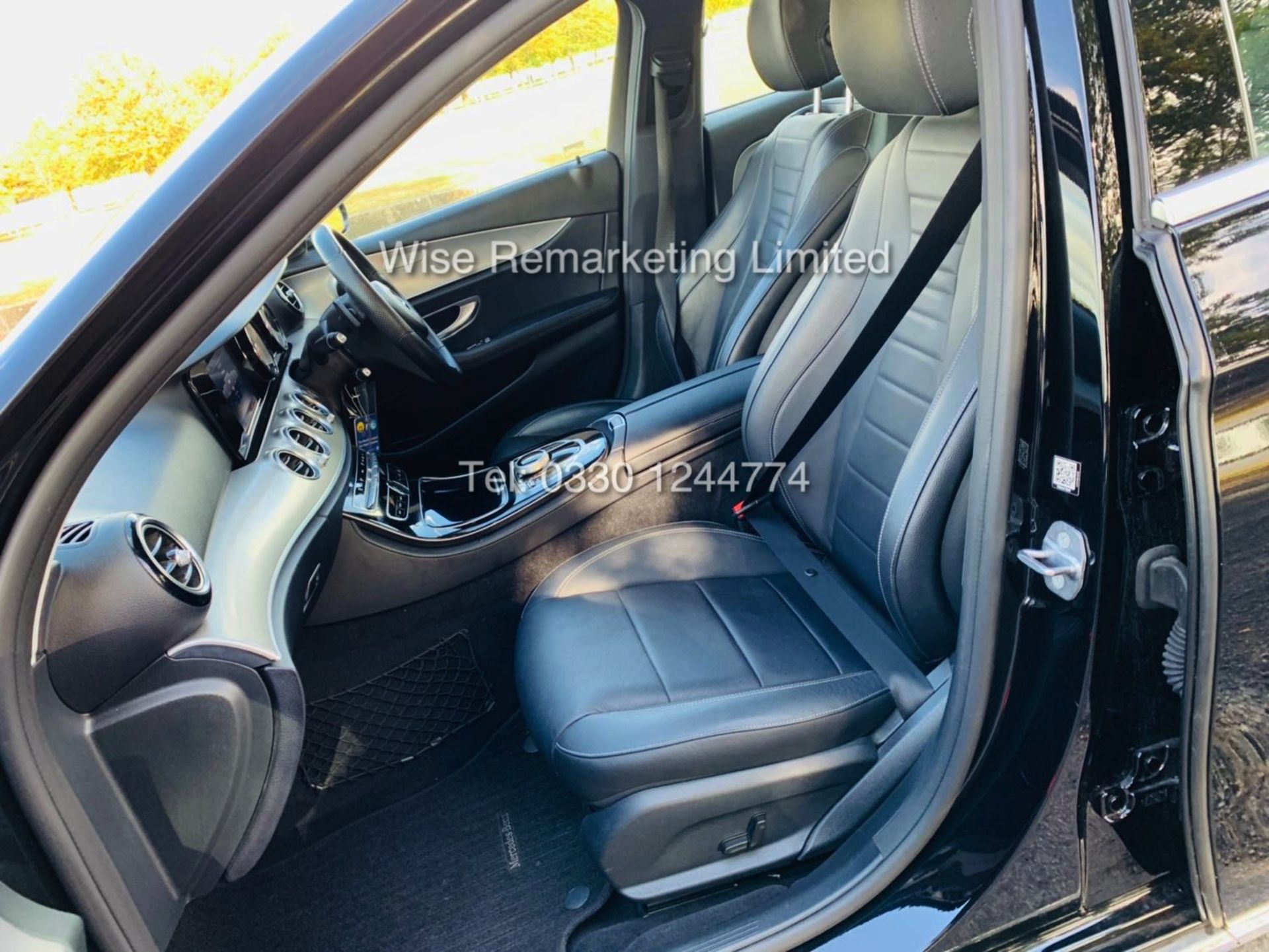 **RESERVE MET** MERCEDES E200d SPECIAL EQUIPMENT AUTO 9G-TRONIC (2018 MODEL) - 1 KEEPER FROM NEW - Image 29 of 30